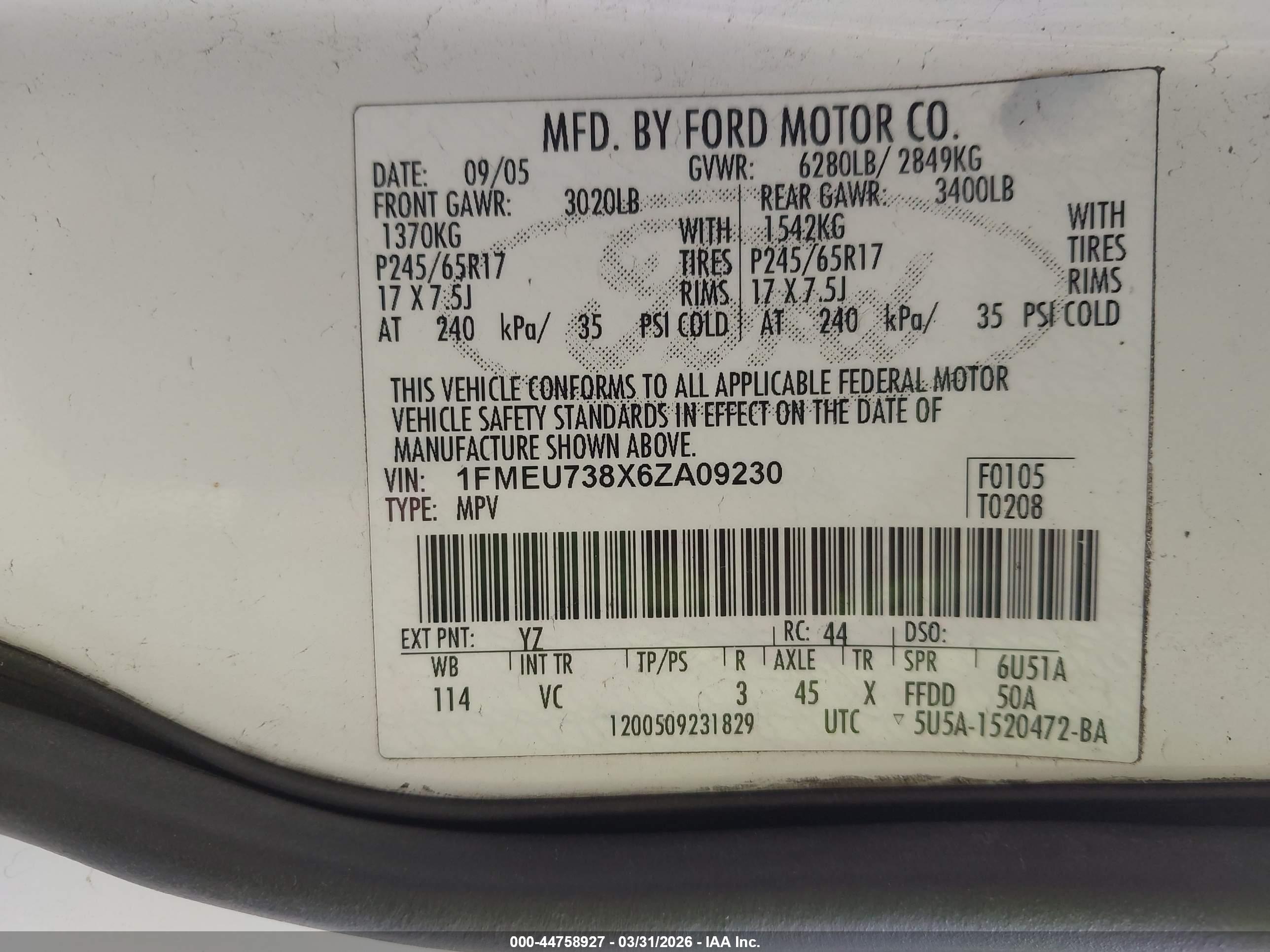 FORD EXPLORER image 9