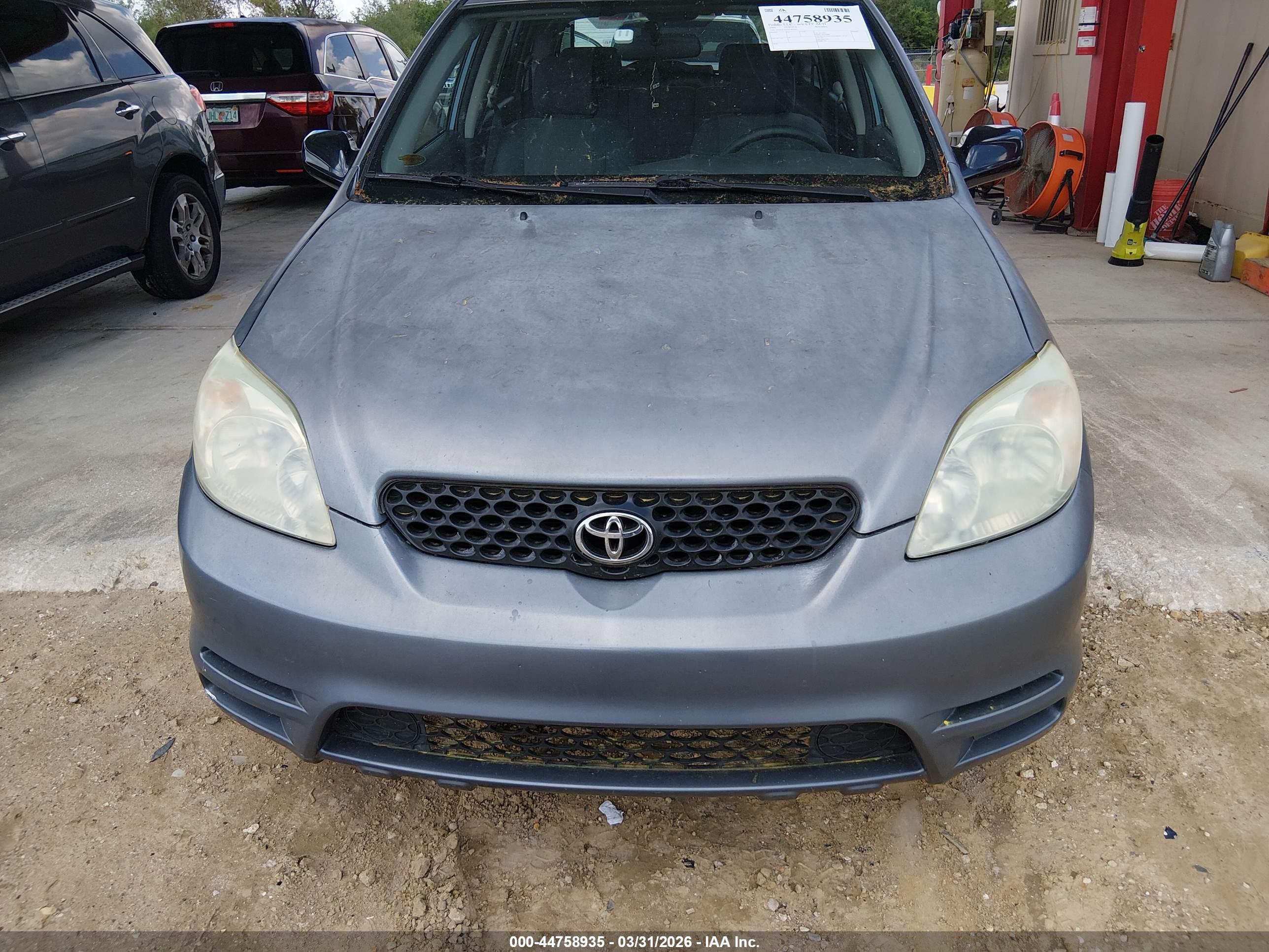 TOYOTA MATRIX image 6