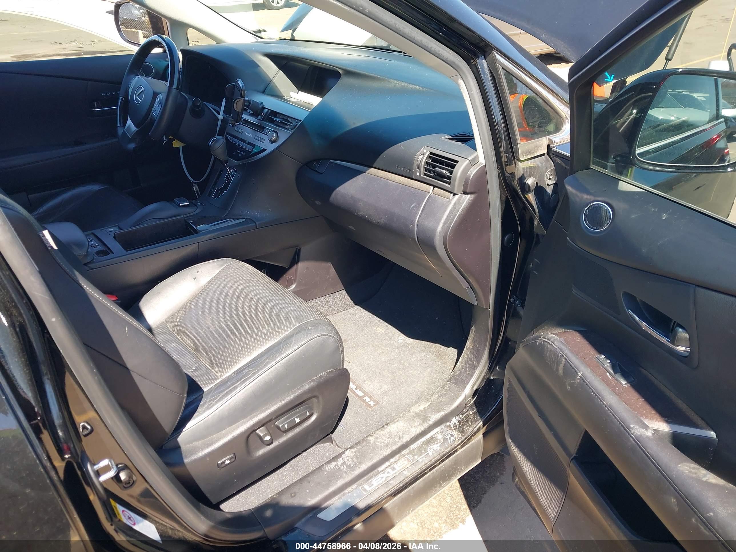 LEXUS RX image 5