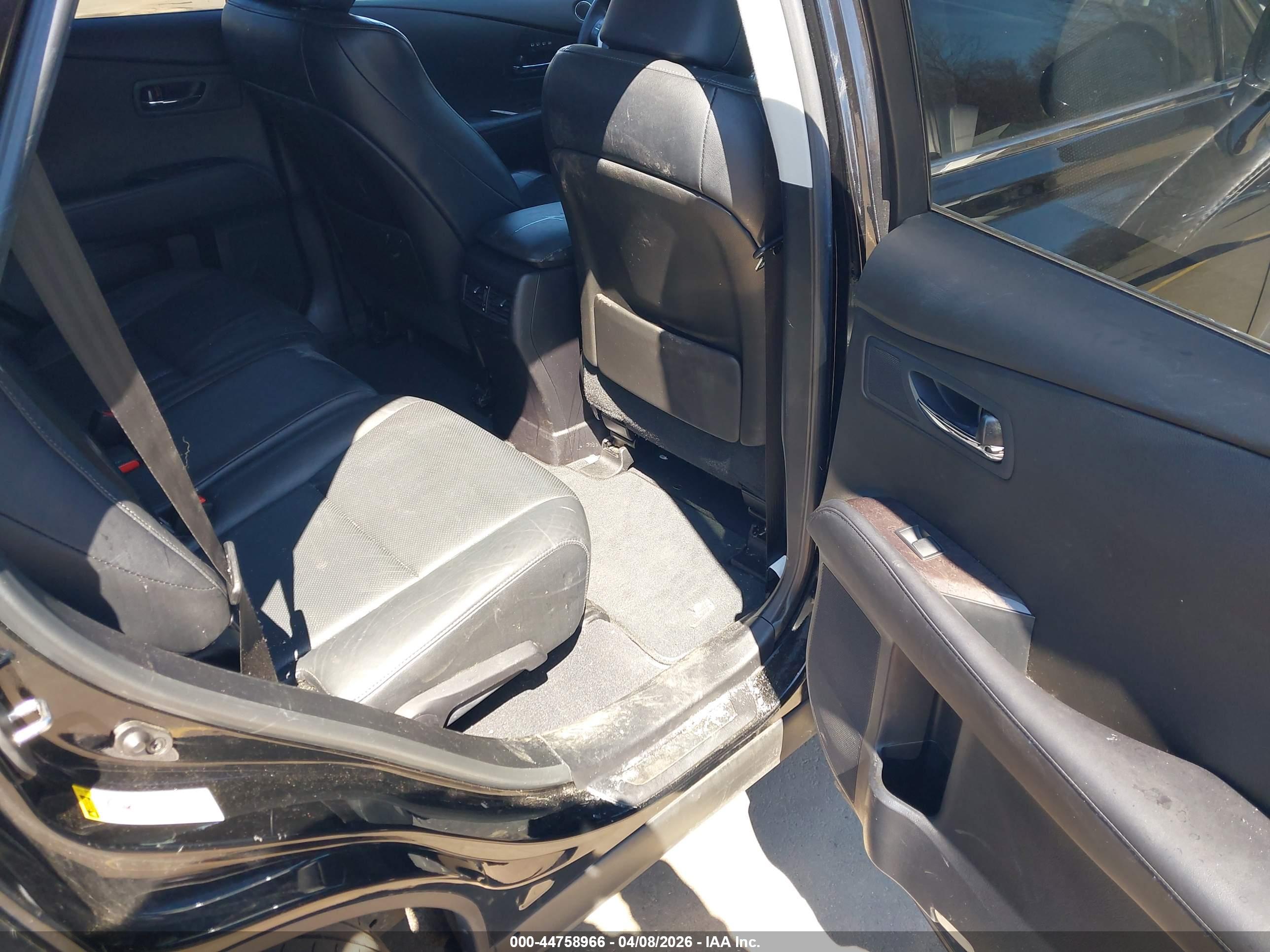 LEXUS RX image 8