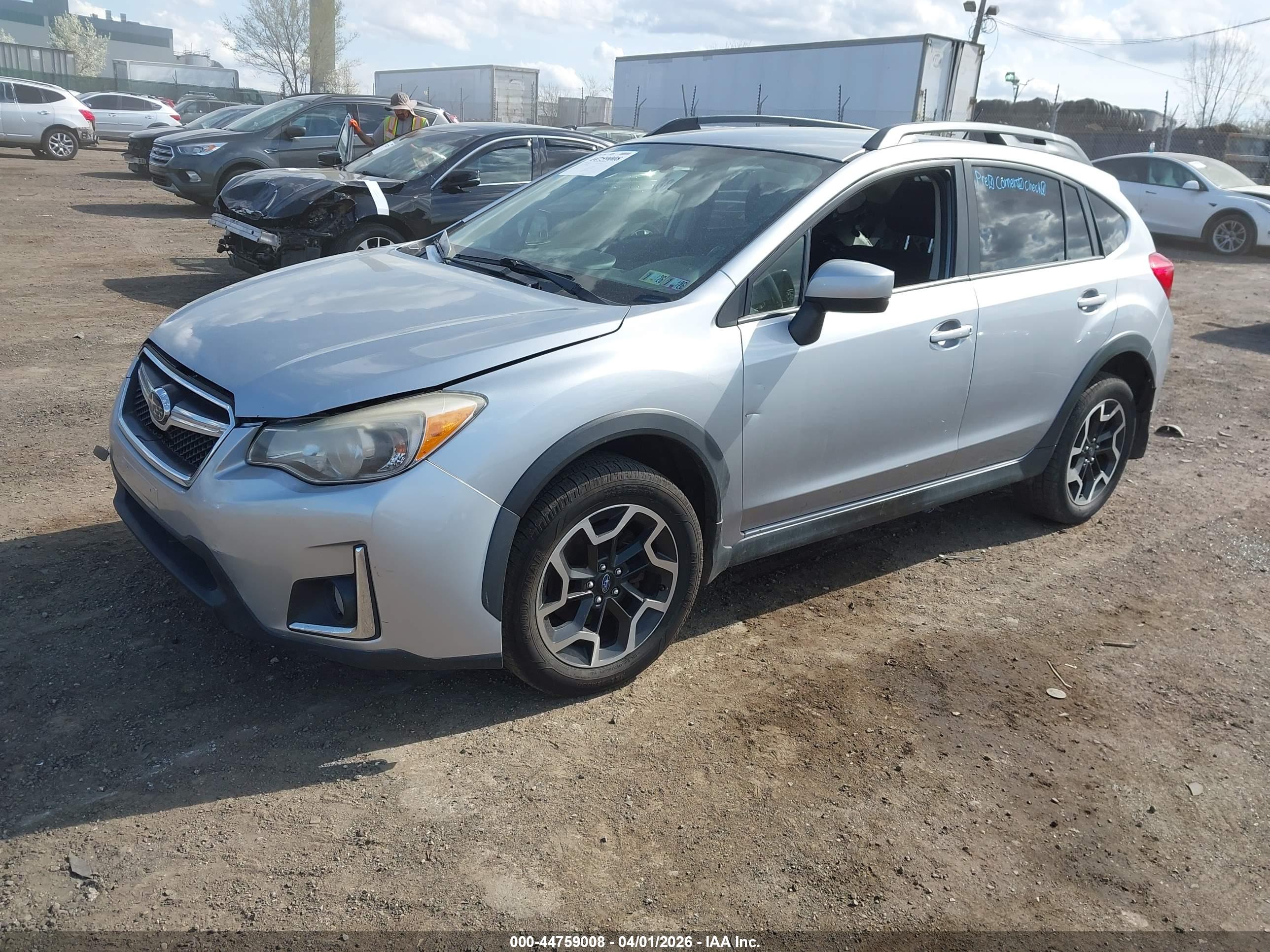 SUBARU CROSSTREK image 2