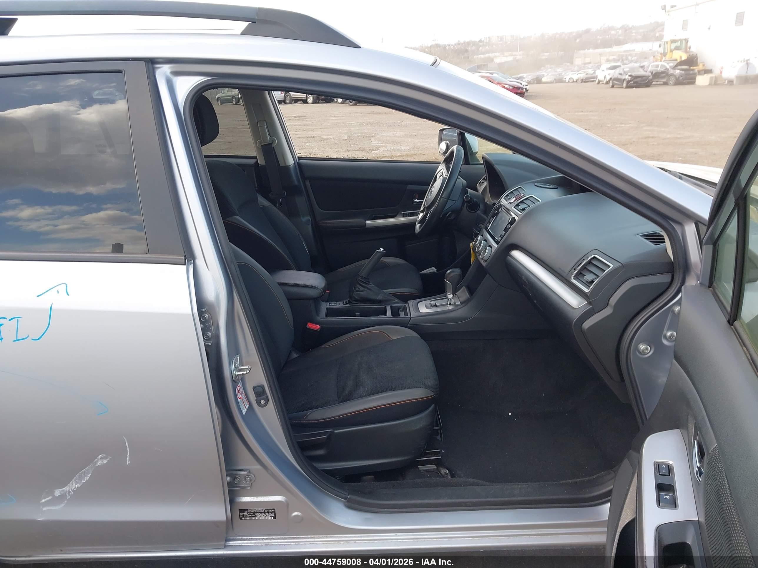 SUBARU CROSSTREK image 5