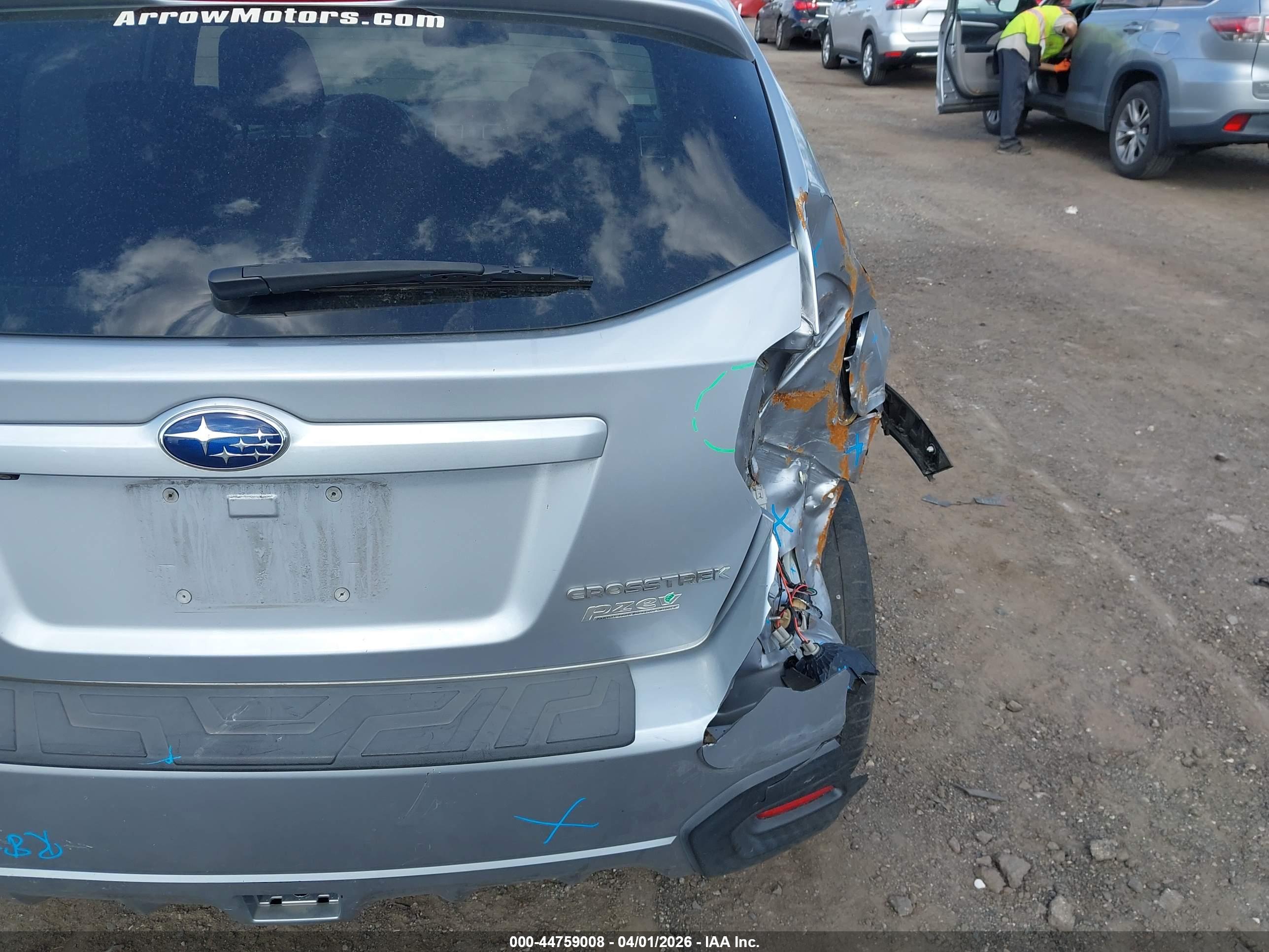 SUBARU CROSSTREK image 6