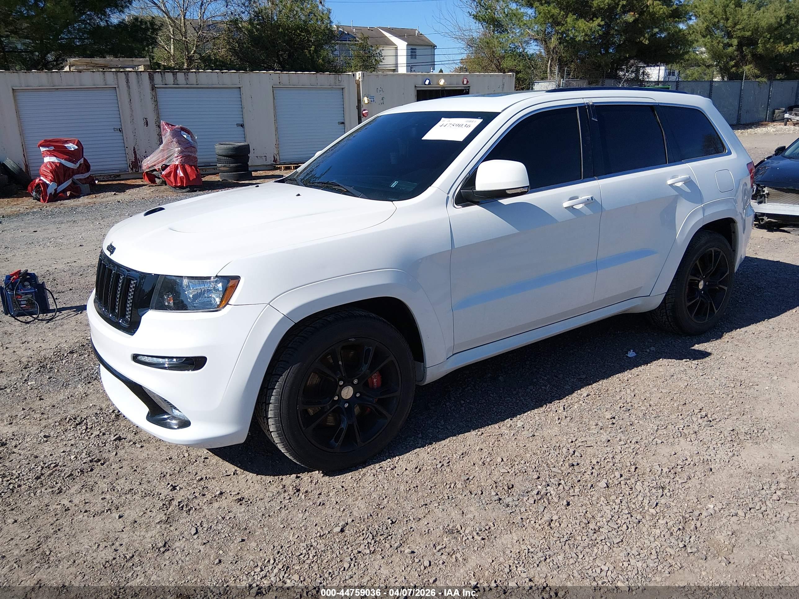 JEEP GRAND image 2