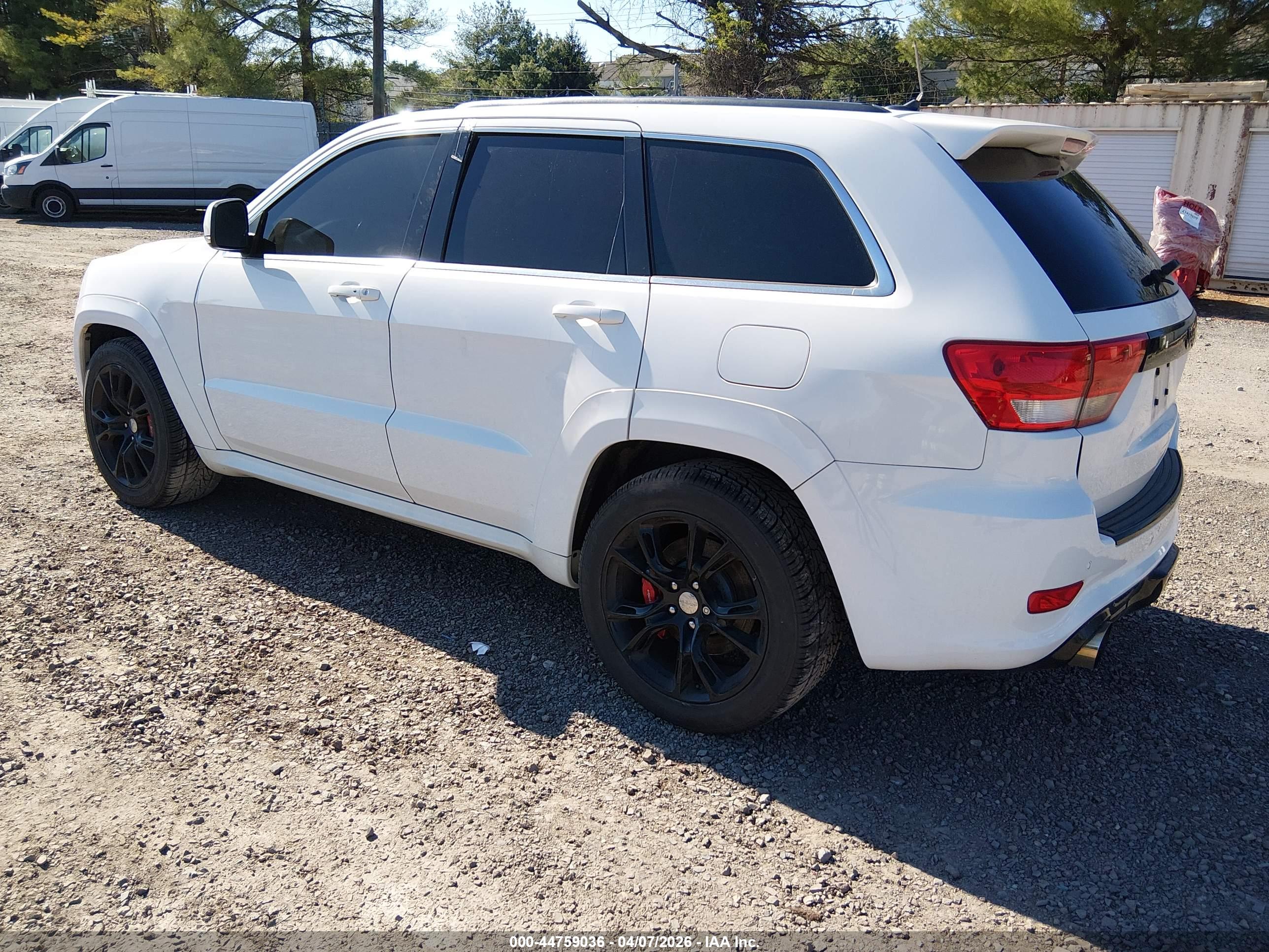 JEEP GRAND image 3