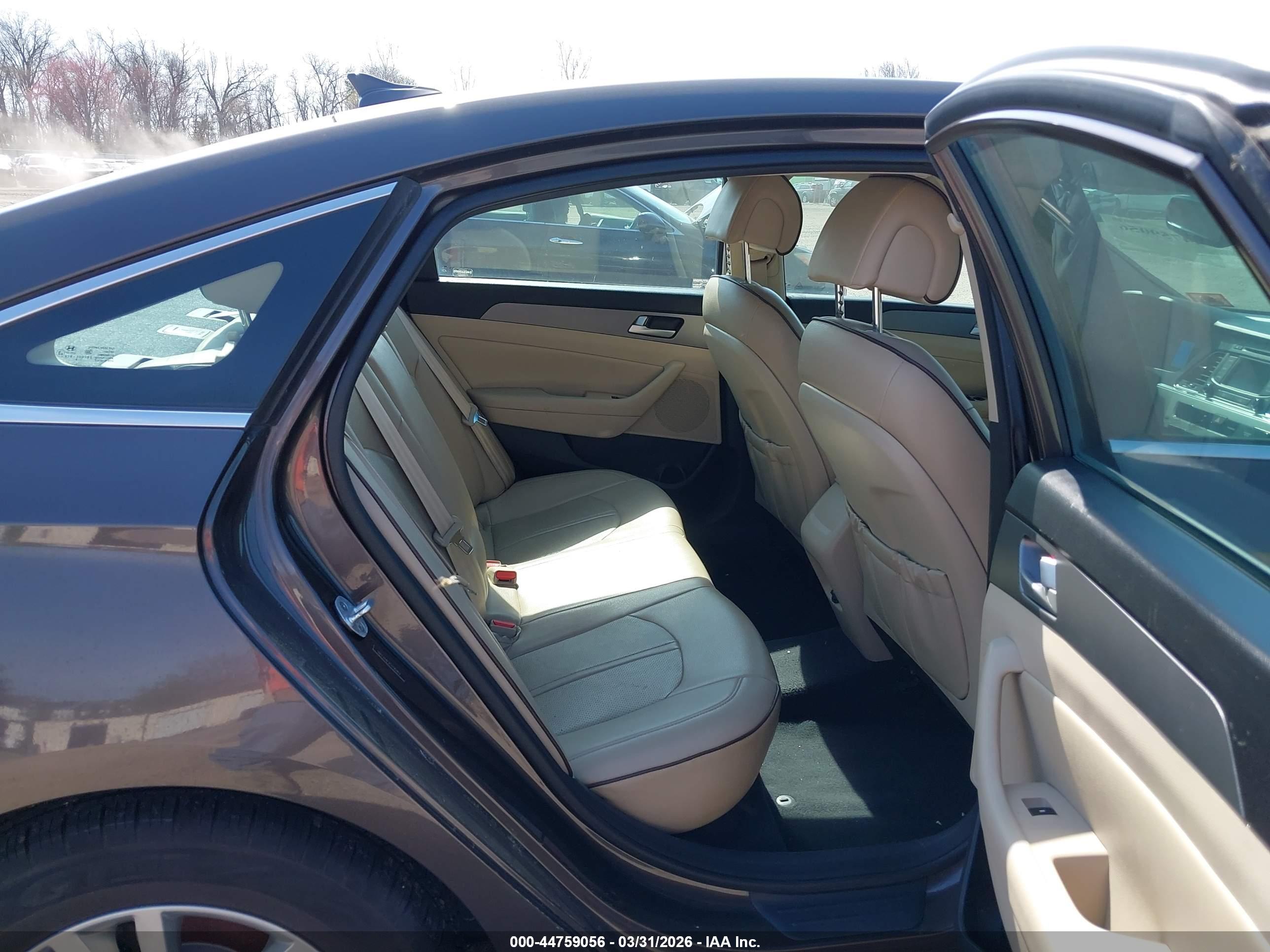 HYUNDAI SONATA image 8