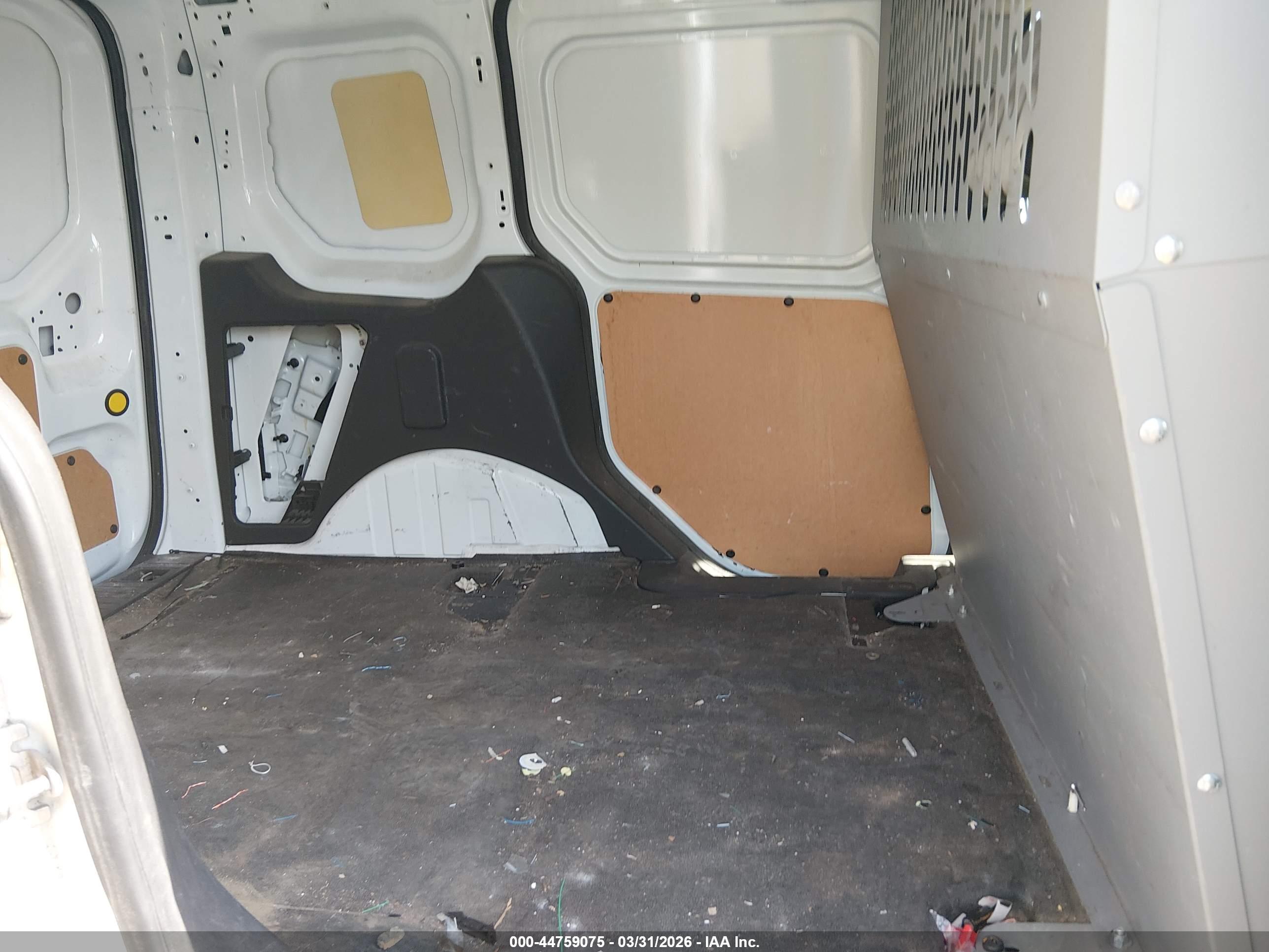 FORD TRANSIT image 8