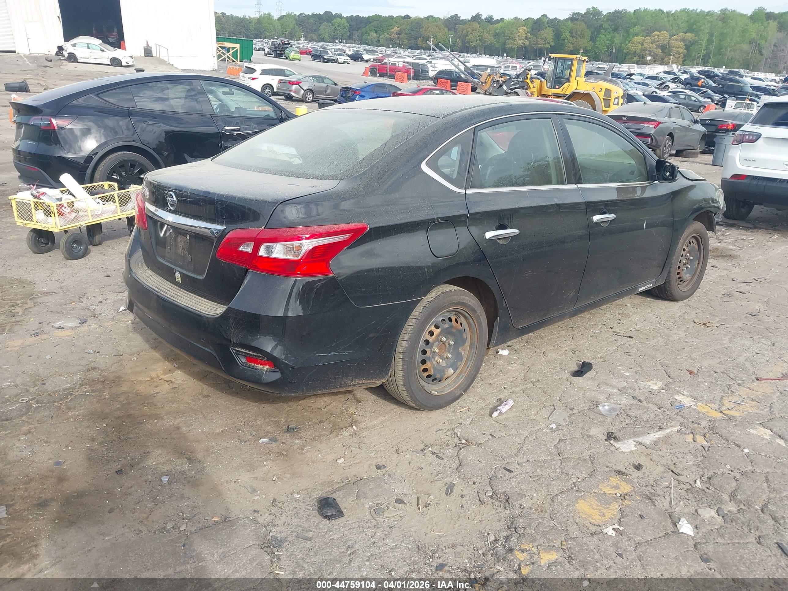 NISSAN SENTRA image 4