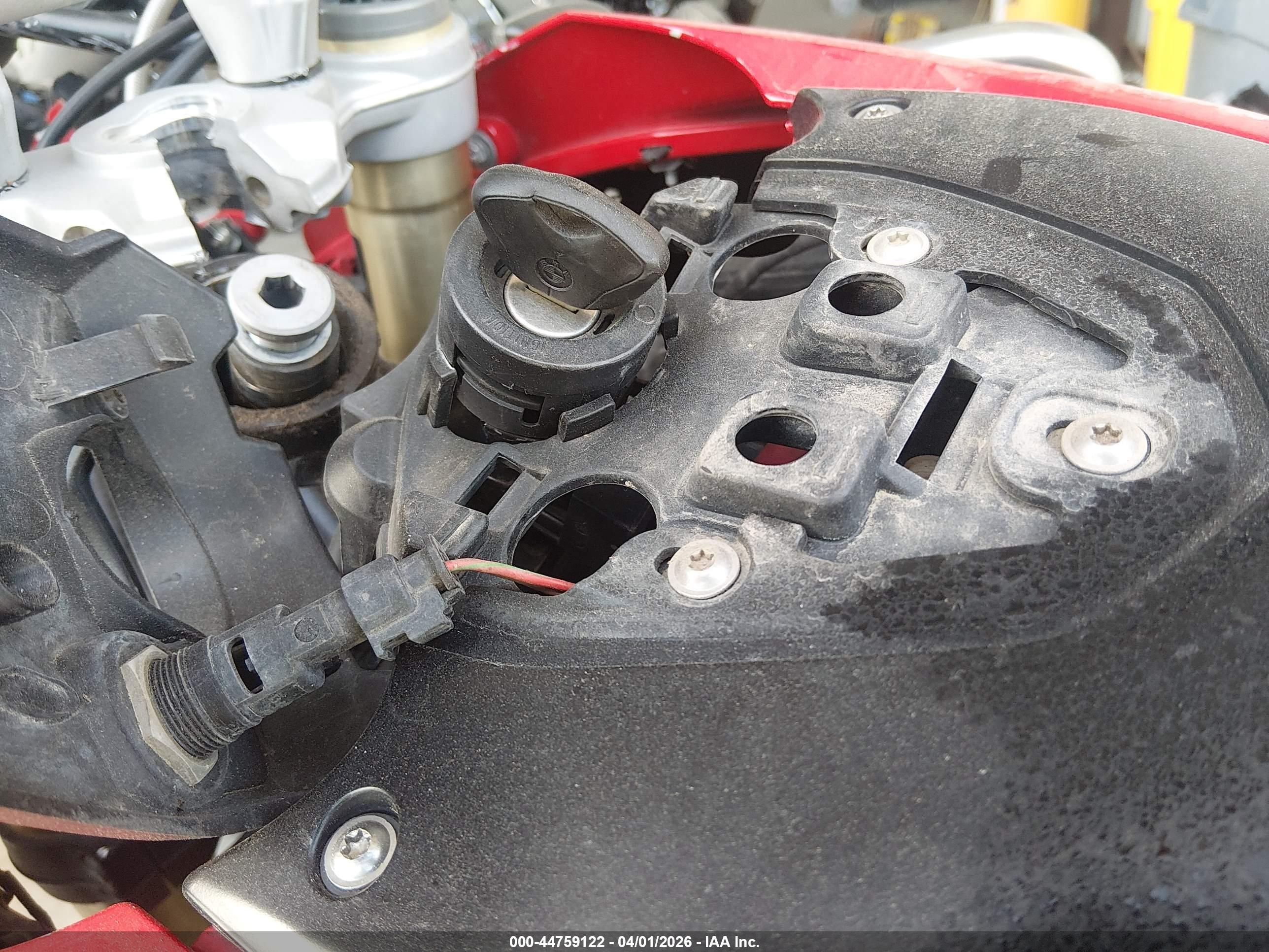 BMW F800 image 11