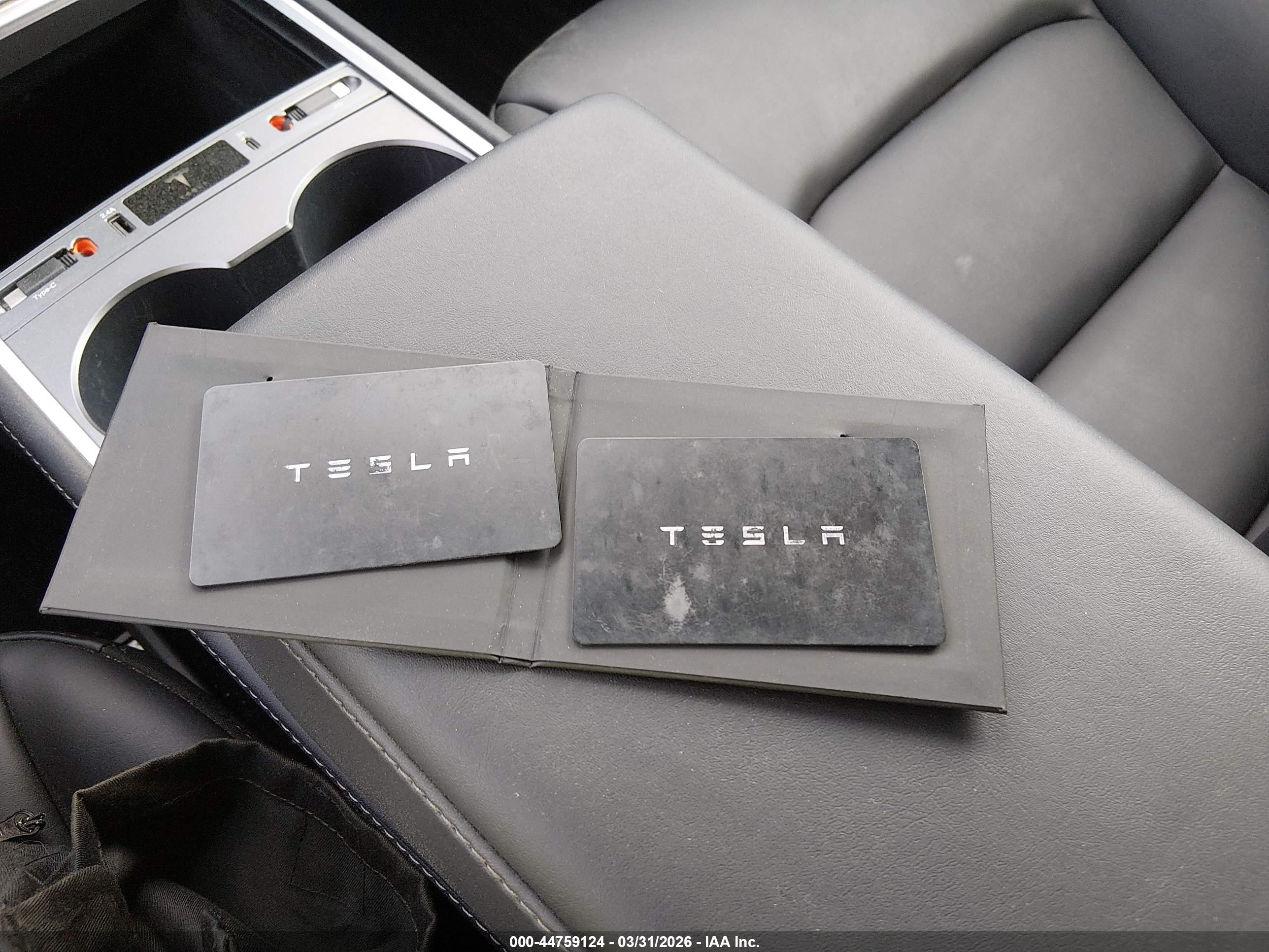 TESLA MODEL image 11