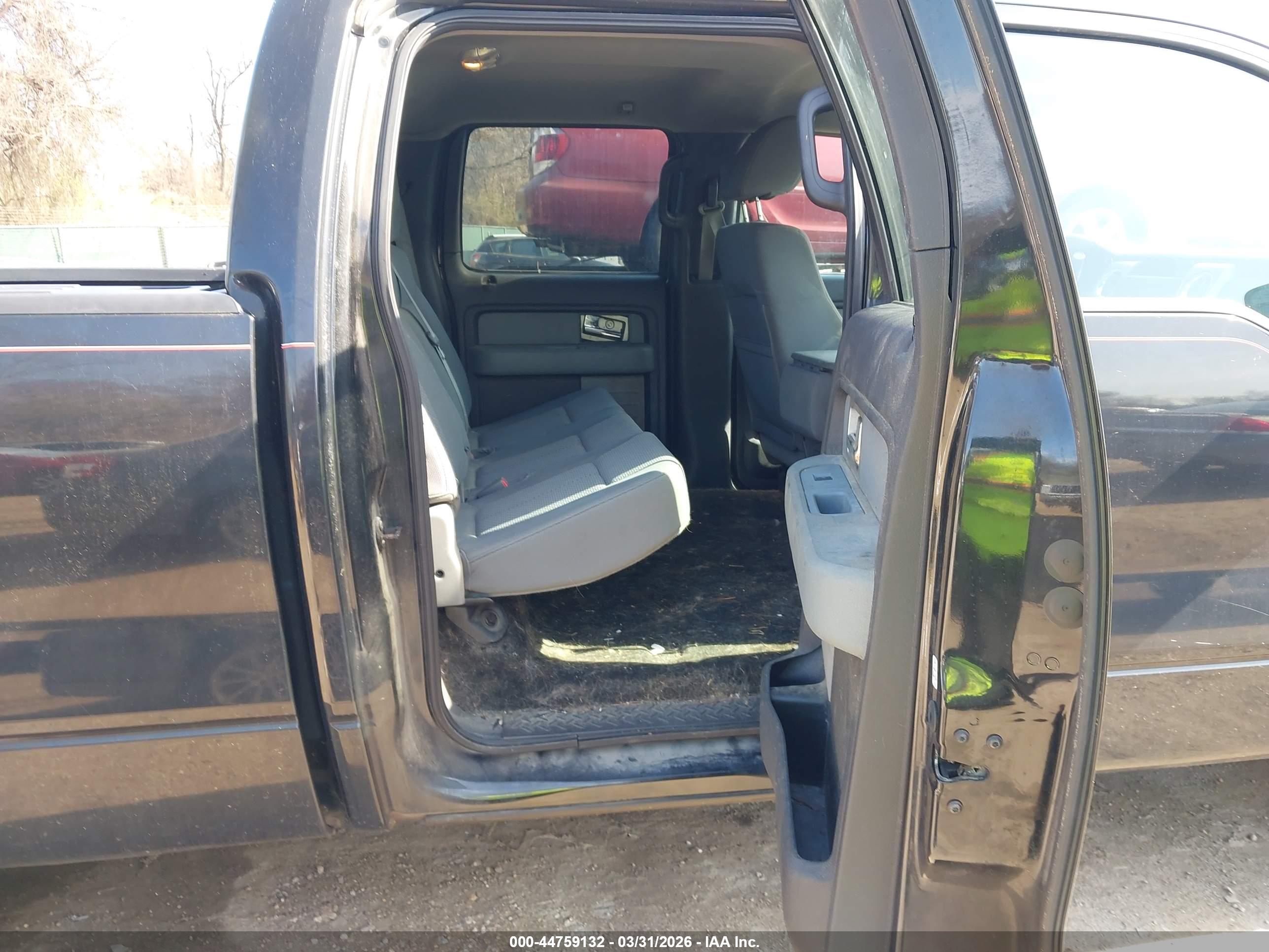 FORD F-150 image 8