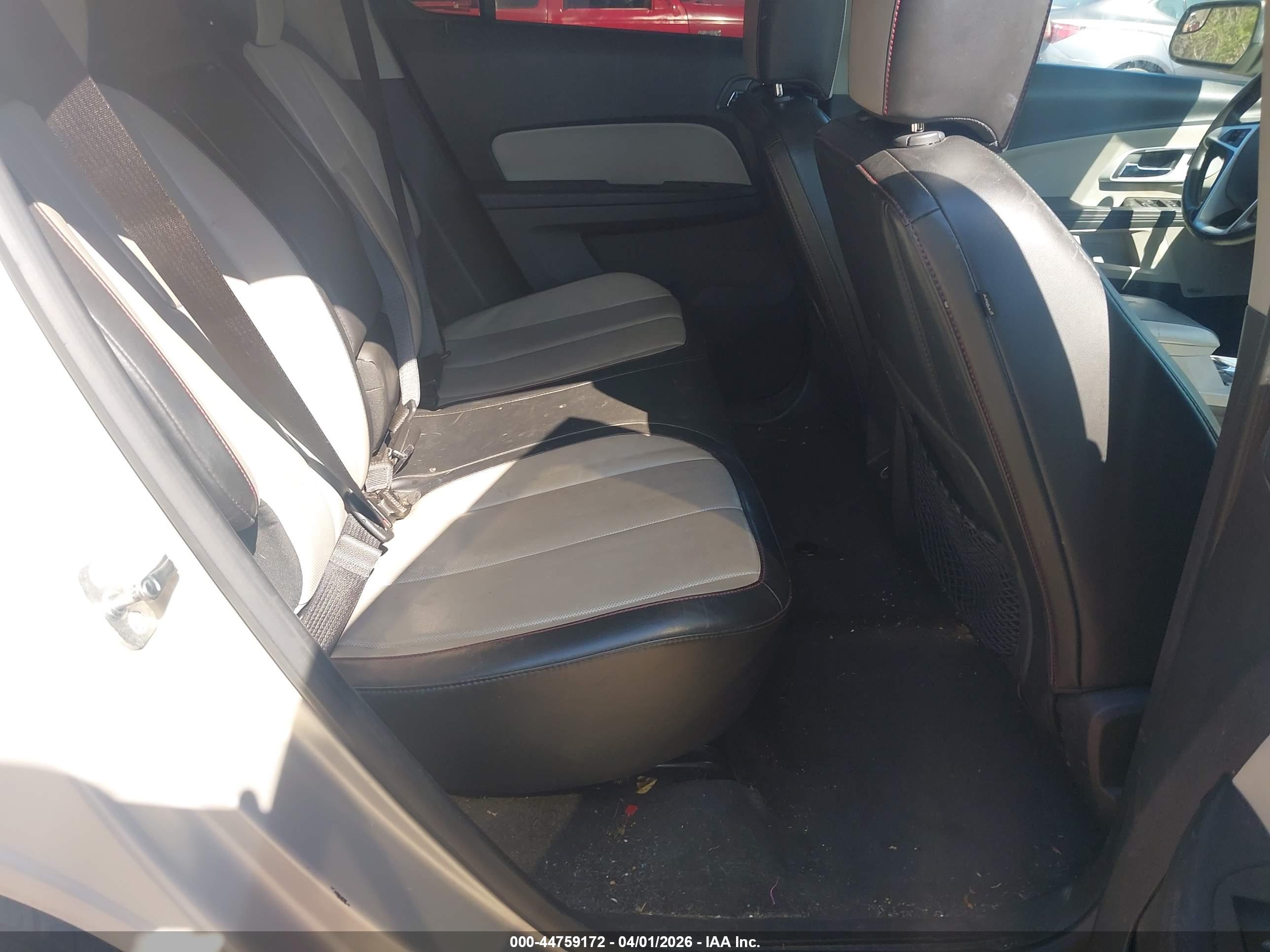 CHEVROLET EQUINOX image 8