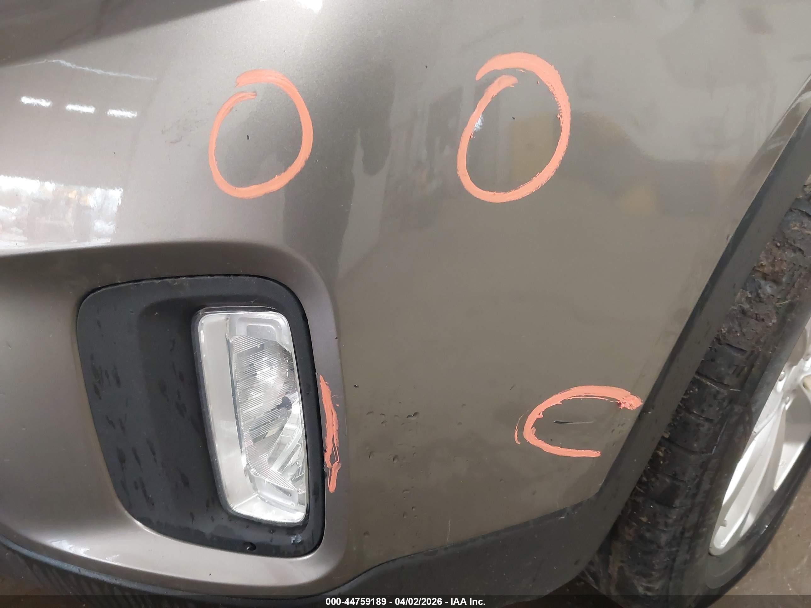 KIA SORENTO image 6