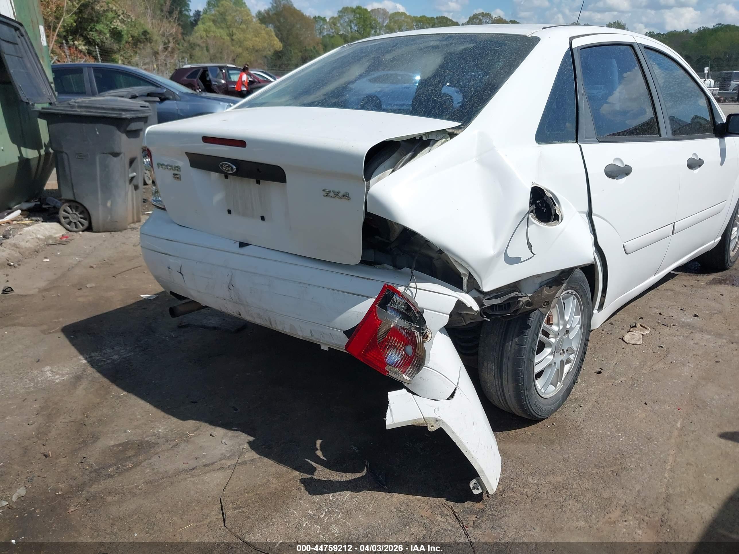 FORD FOCUS image 6