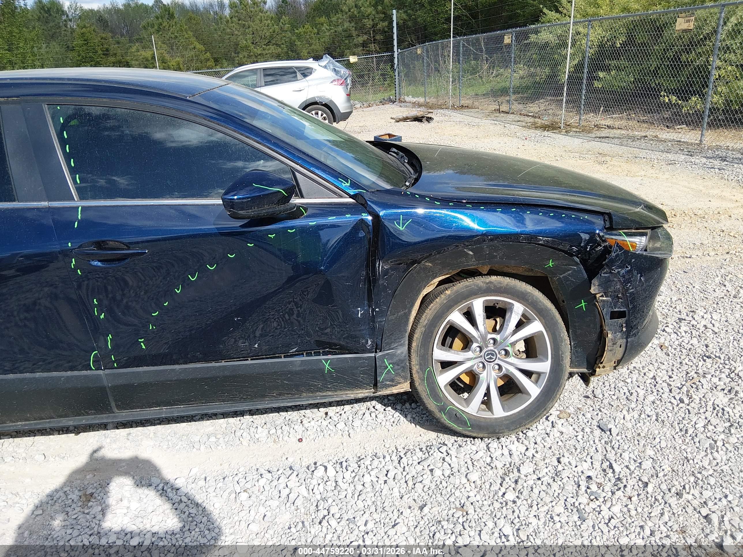 MAZDA CX-30 image 6