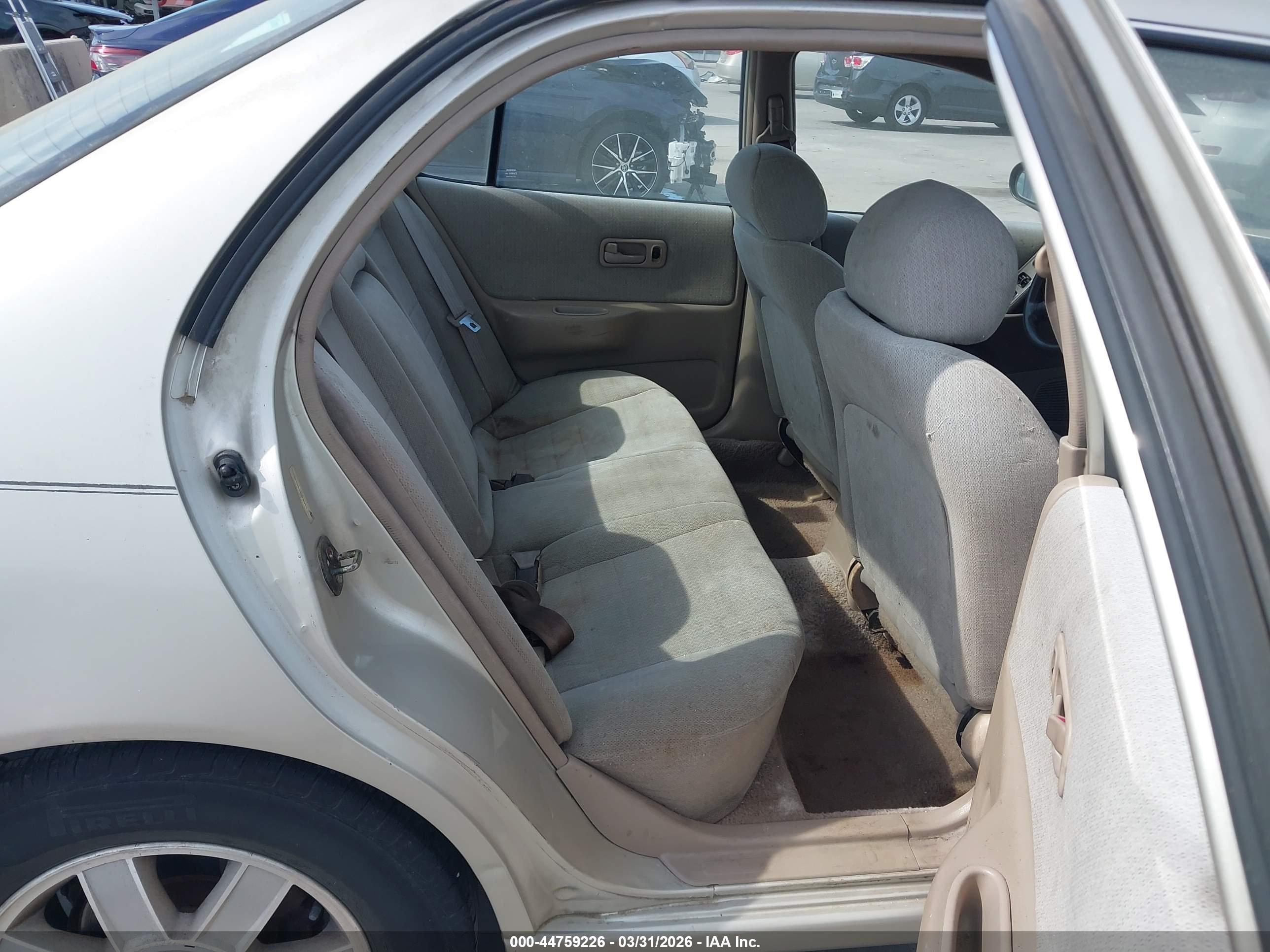 NISSAN ALTIMA image 8
