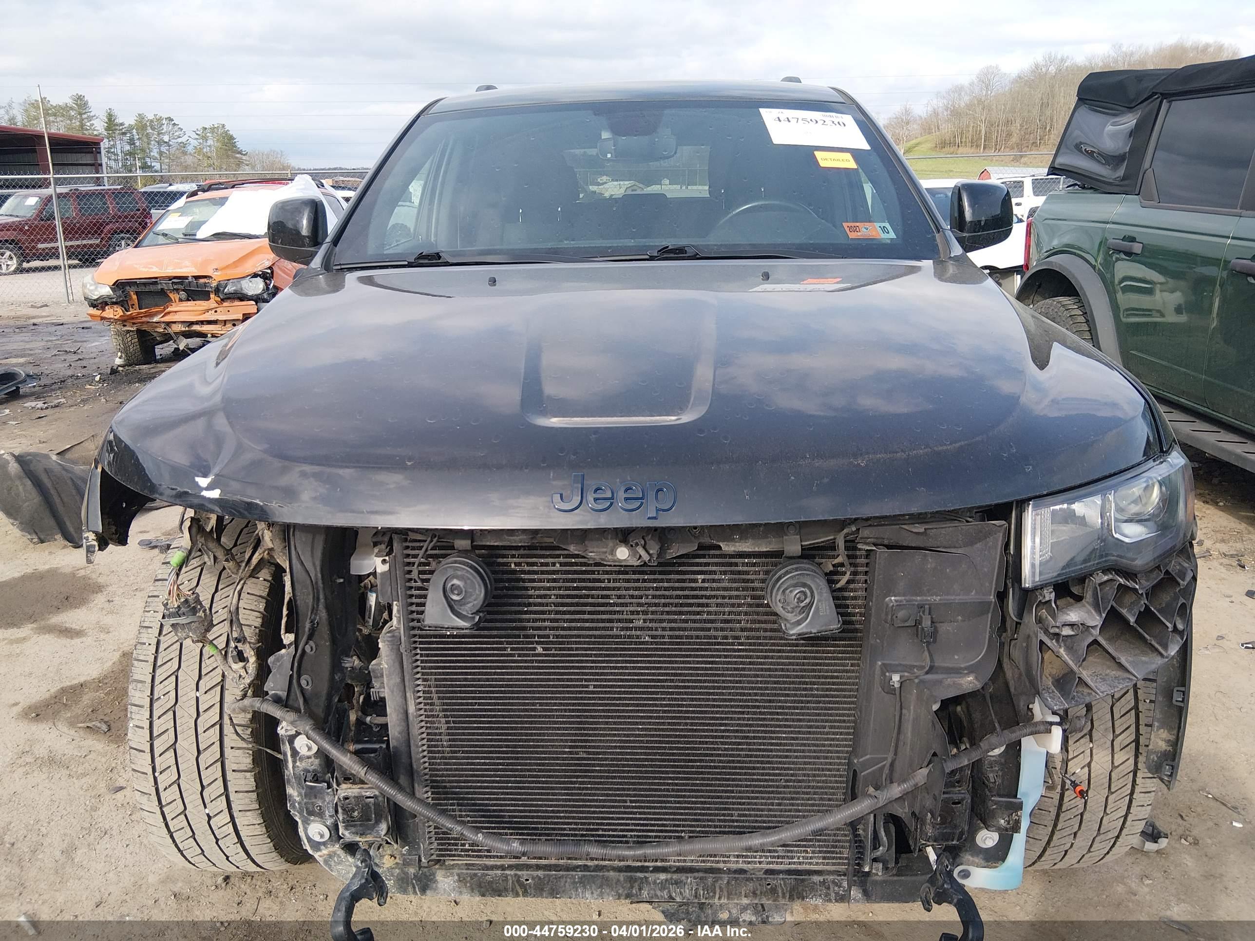 JEEP GRAND image 6