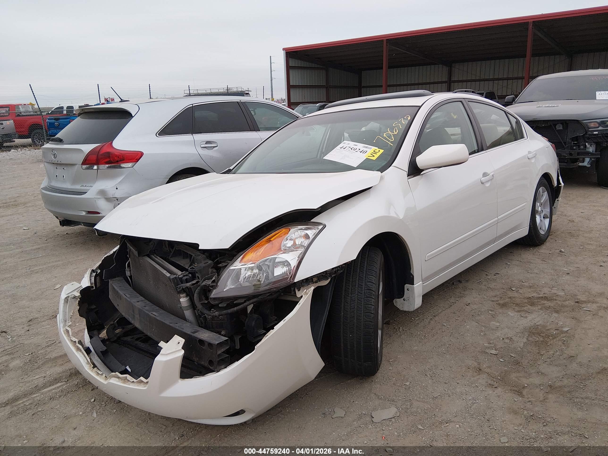 NISSAN ALTIMA image 2
