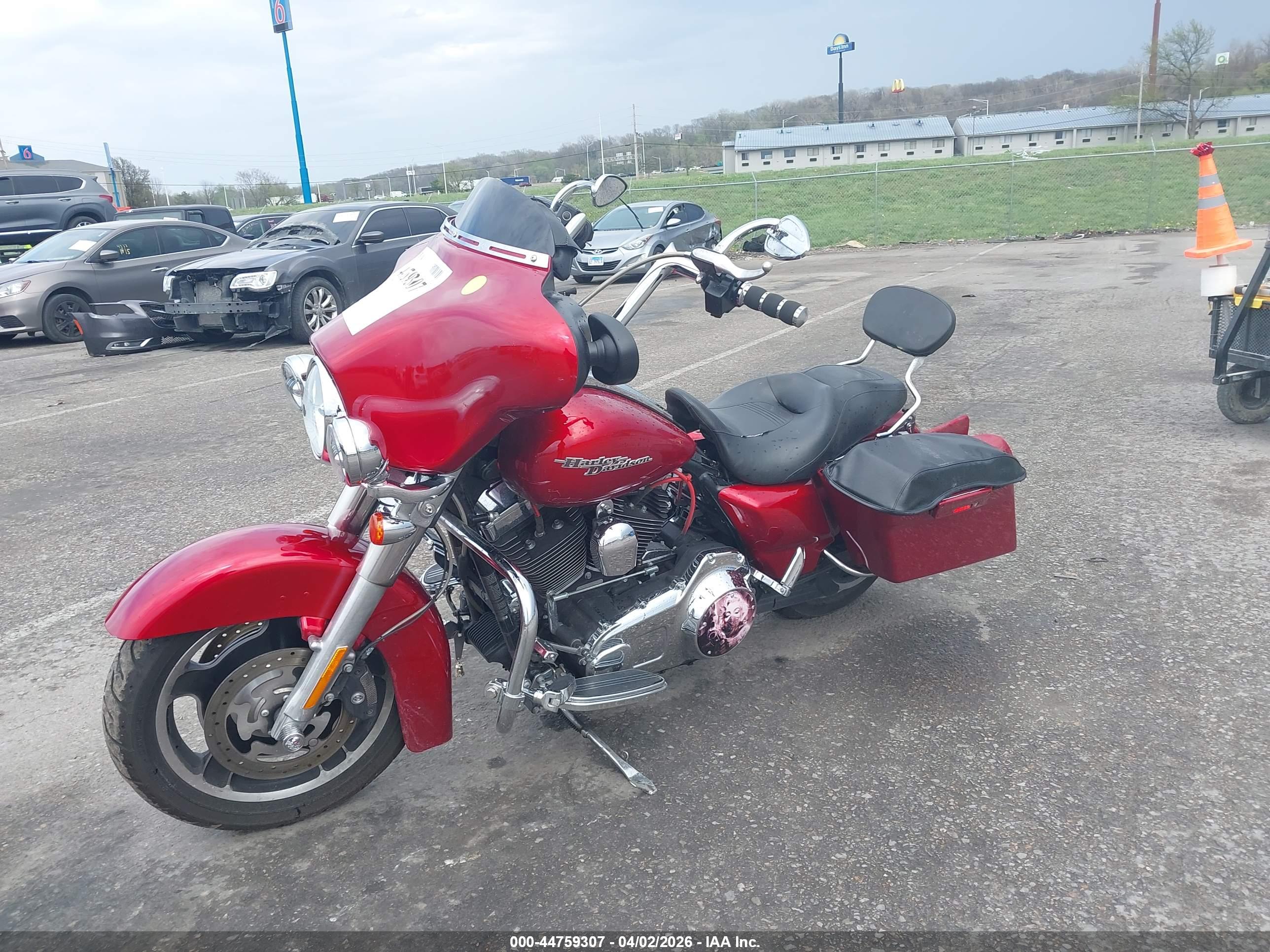 HARLEY-DAVIDSON FLHX image 2