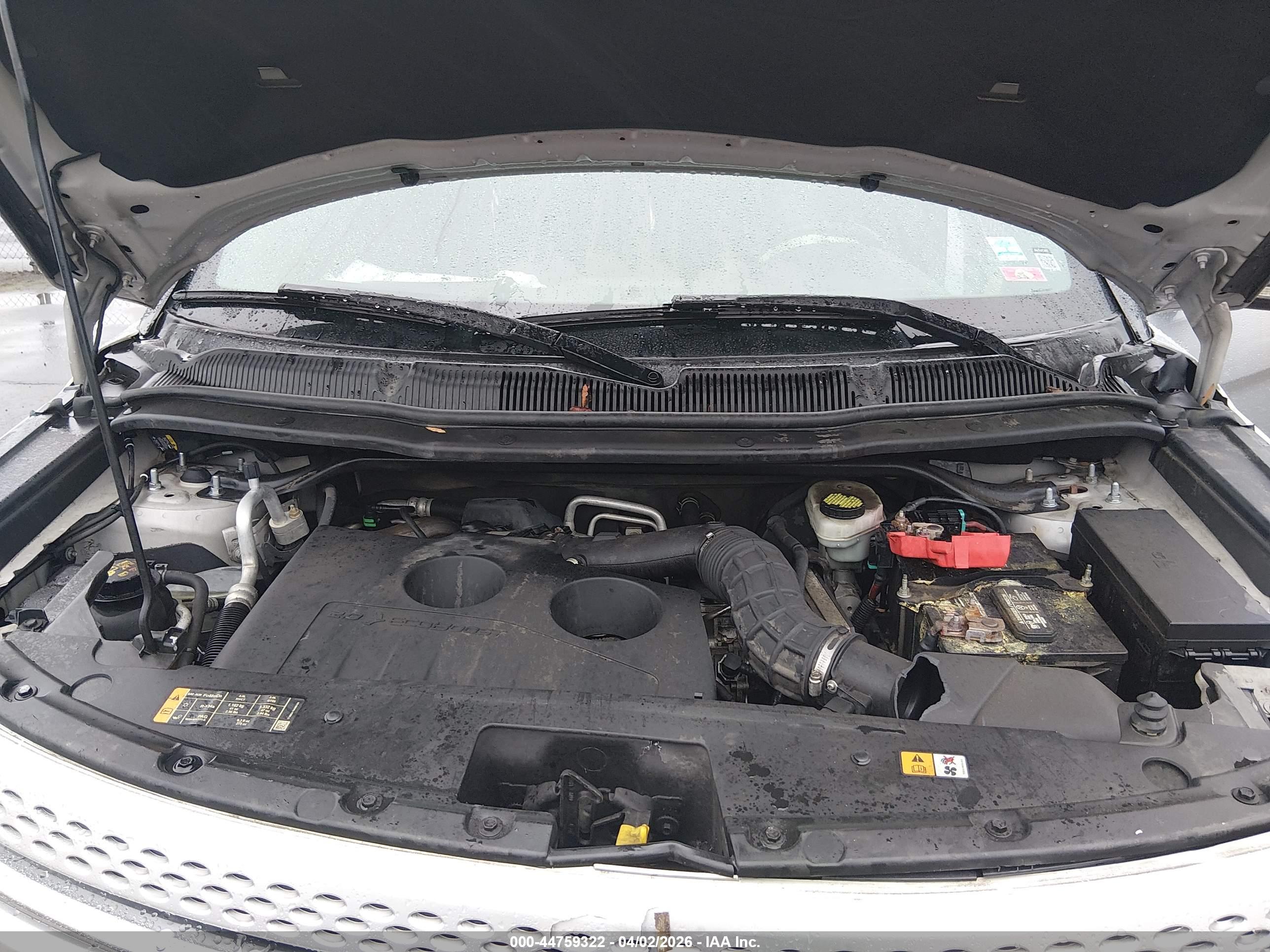 FORD EXPLORER image 10