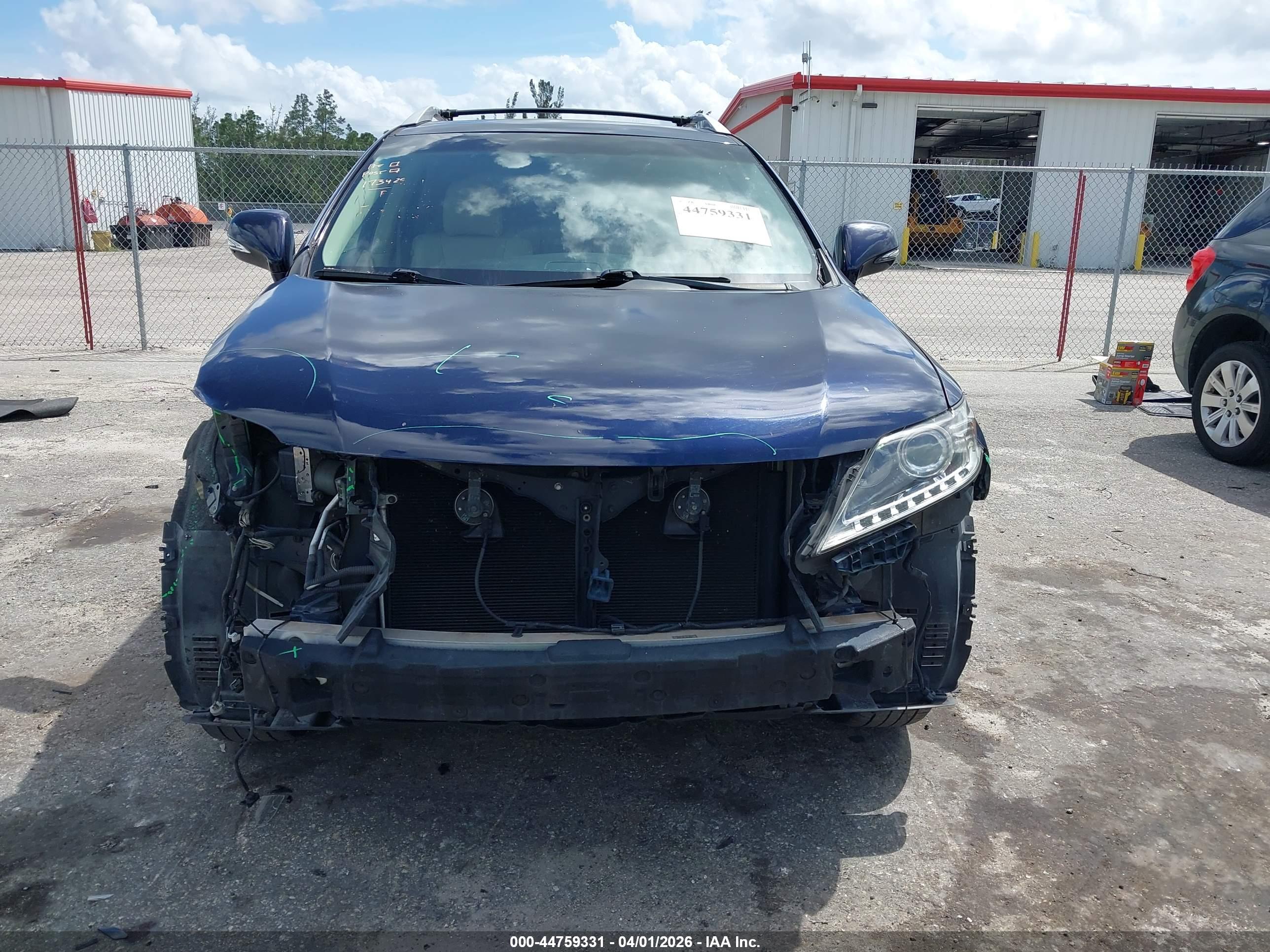 LEXUS RX image 6