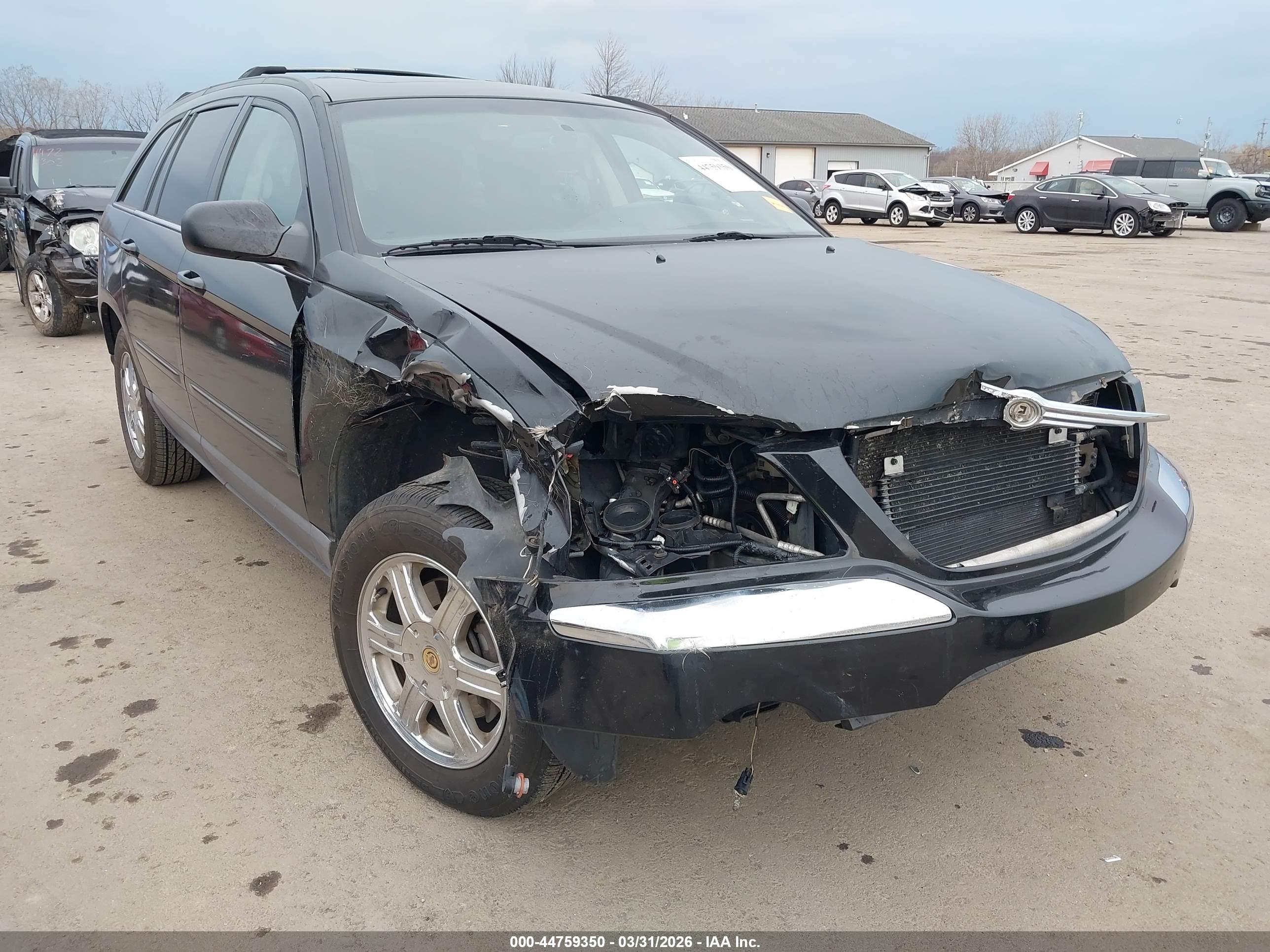 CHRYSLER PACIFICA image 6