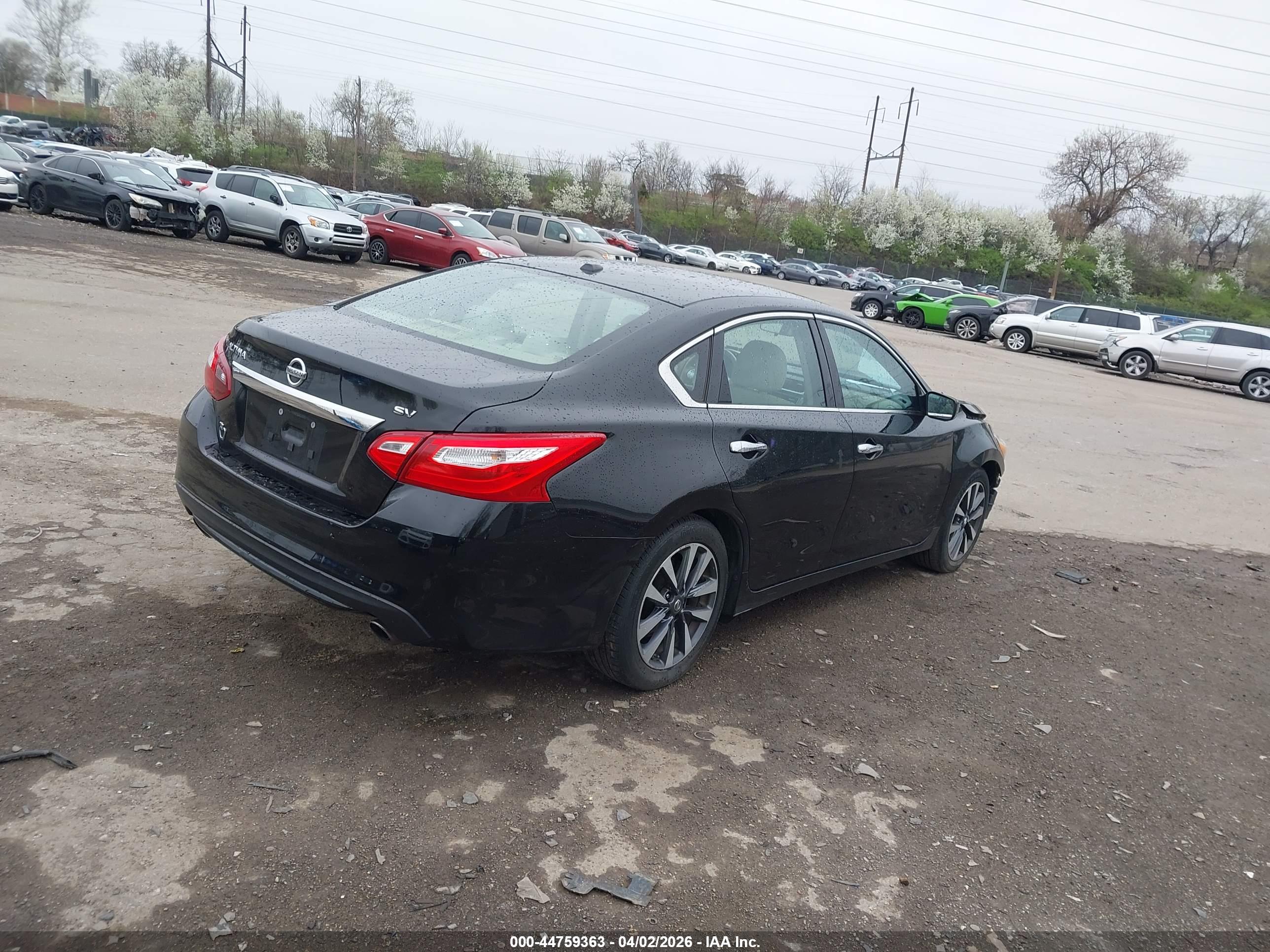 NISSAN ALTIMA image 4
