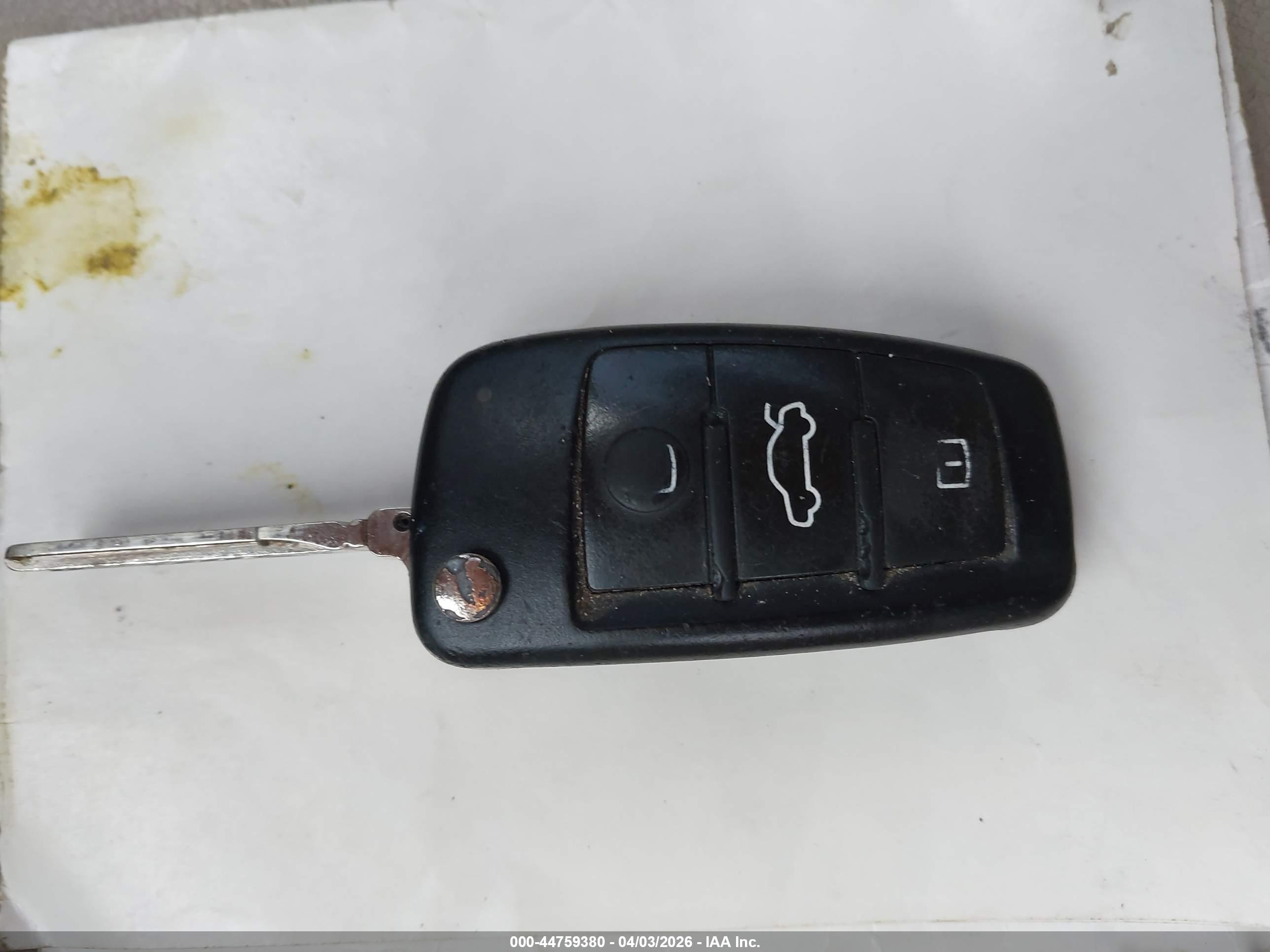 AUDI A4 image 11