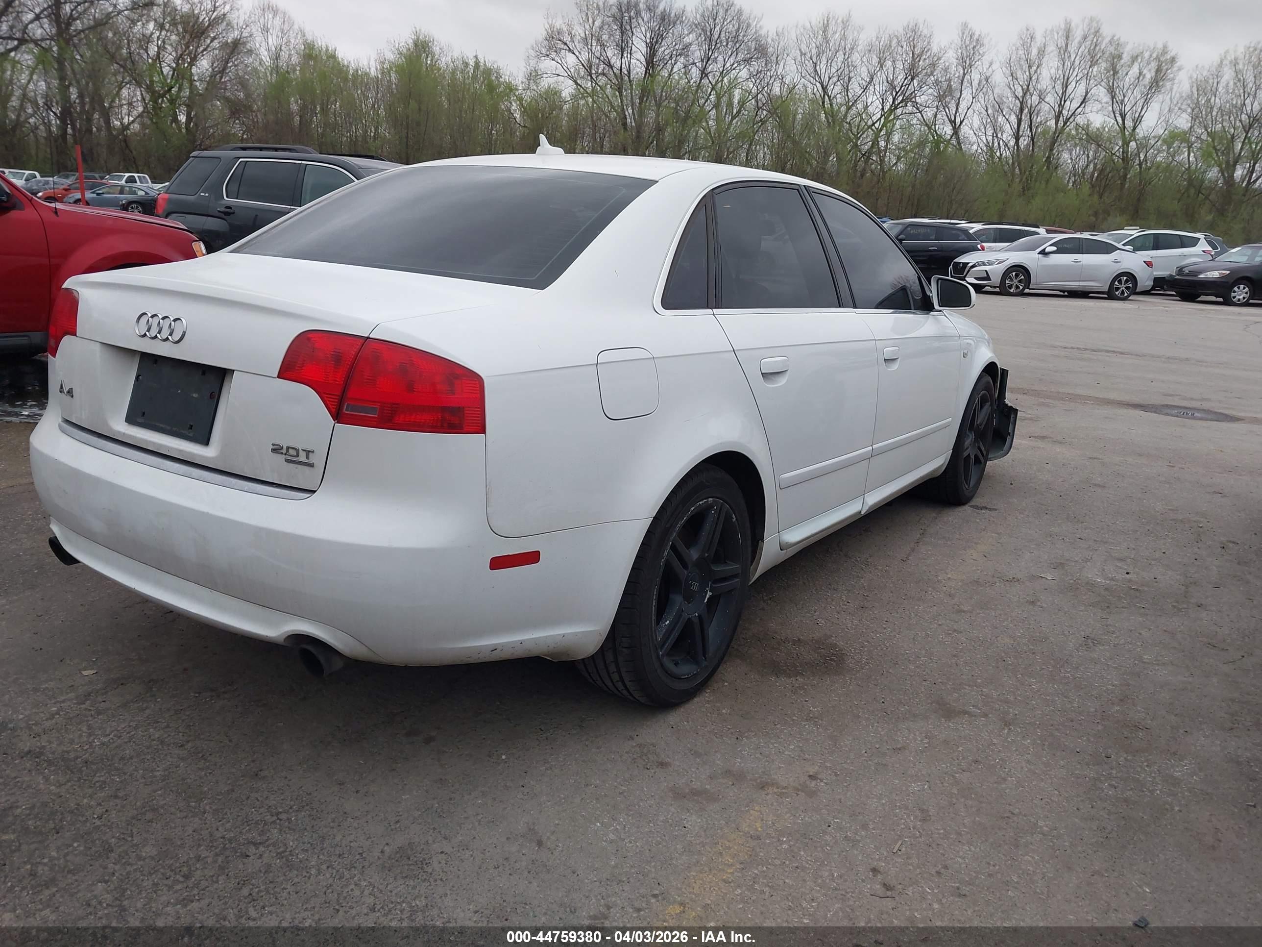 AUDI A4 image 4