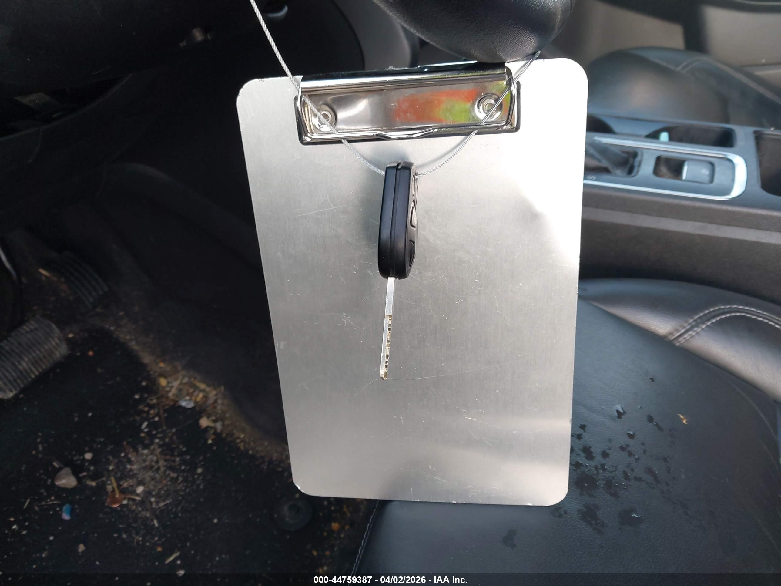 FORD ESCAPE image 11