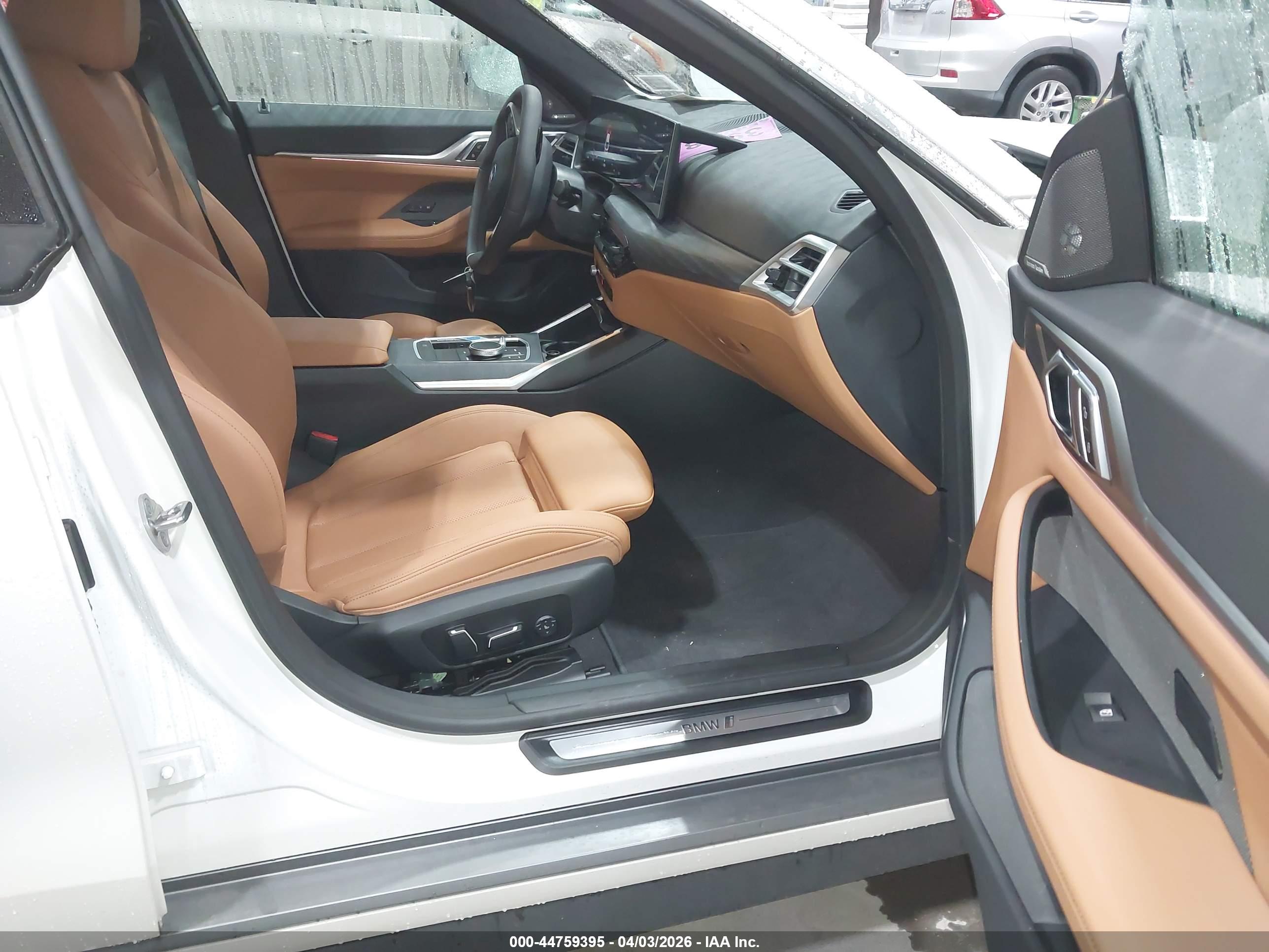 BMW I4 image 5