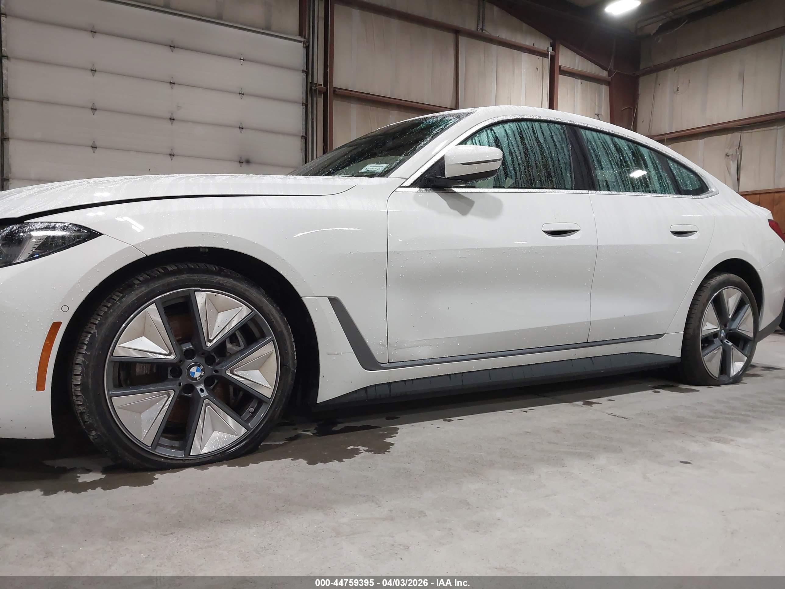 BMW I4 image 6