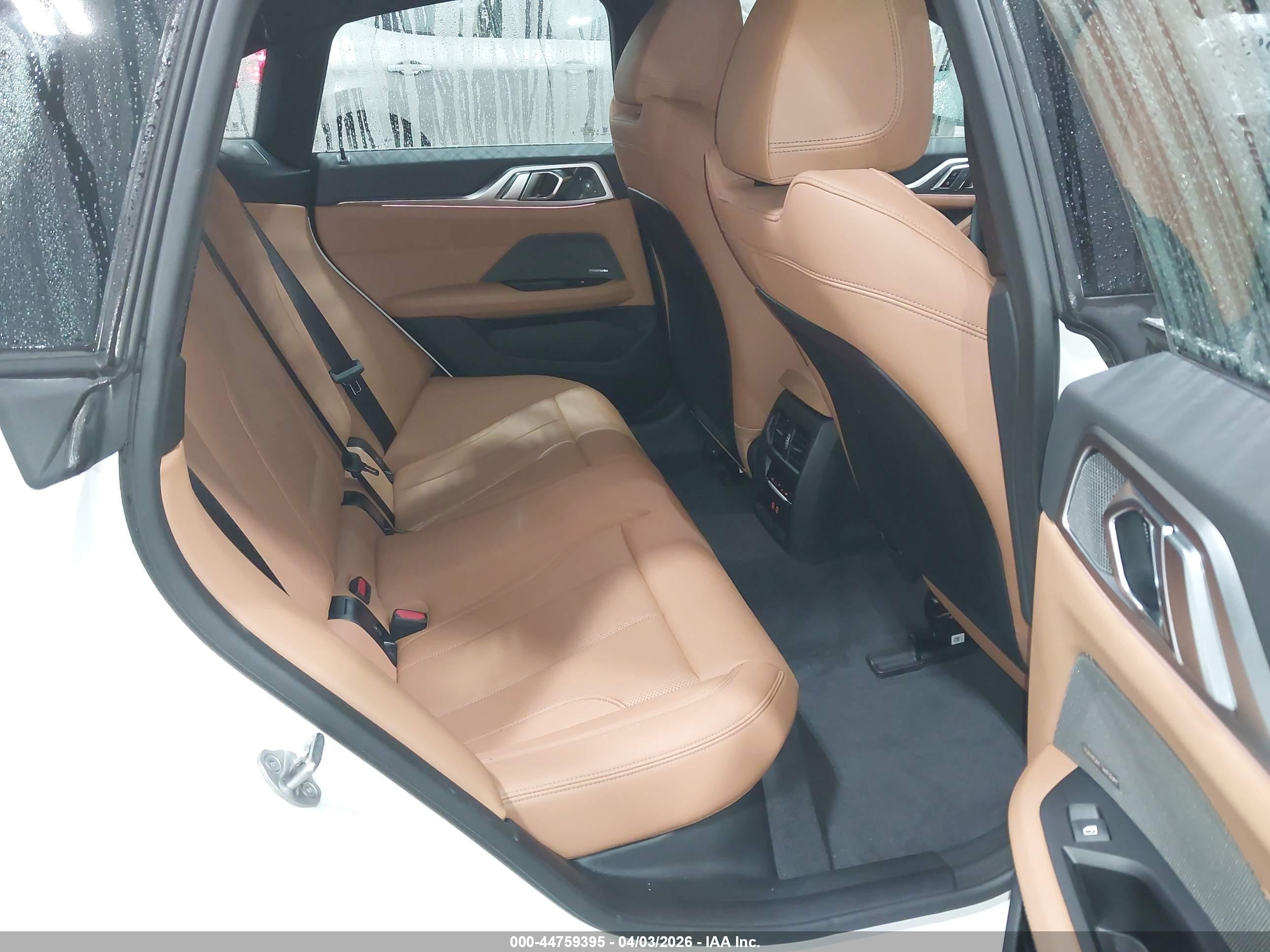 BMW I4 image 8