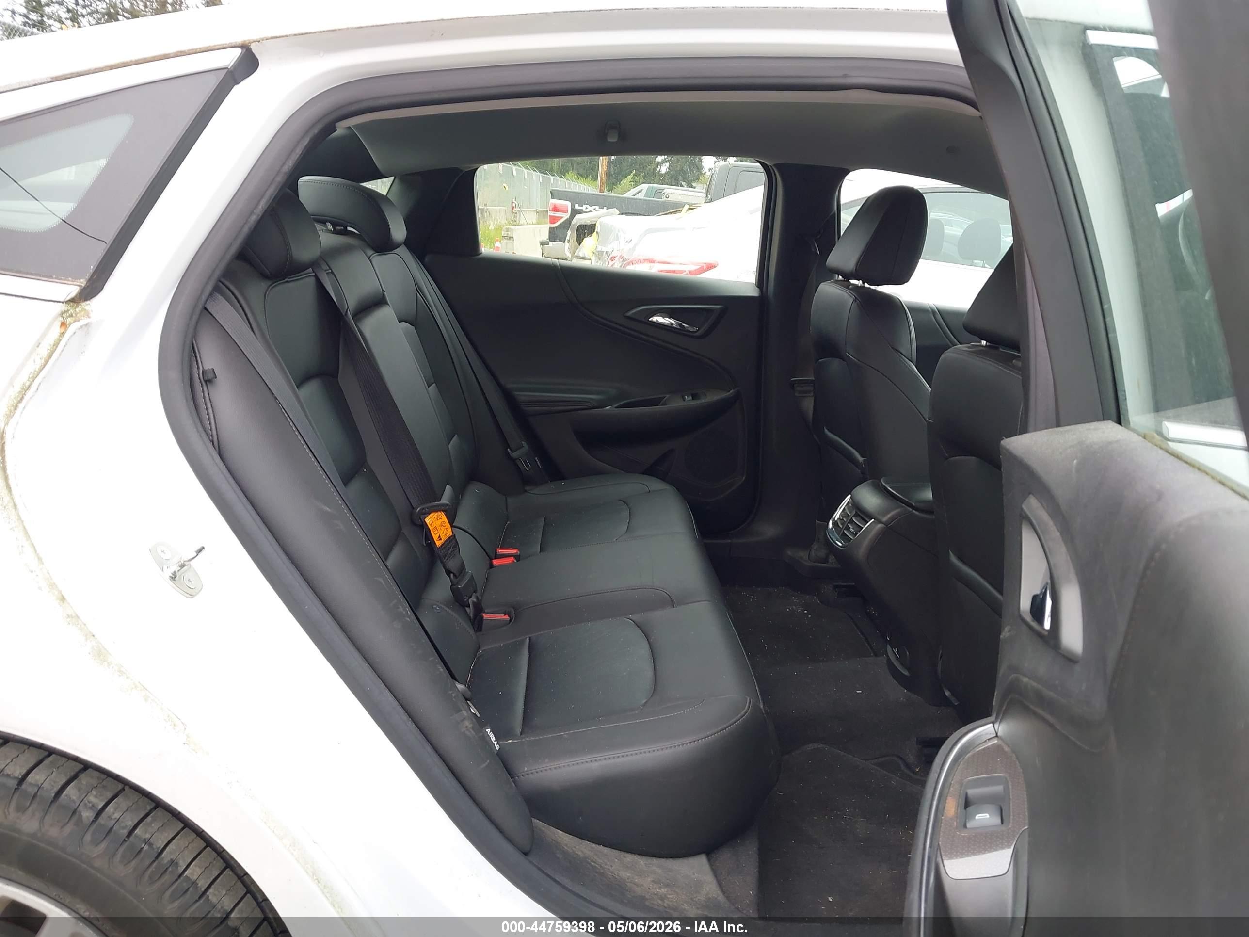 CHEVROLET MALIBU image 8