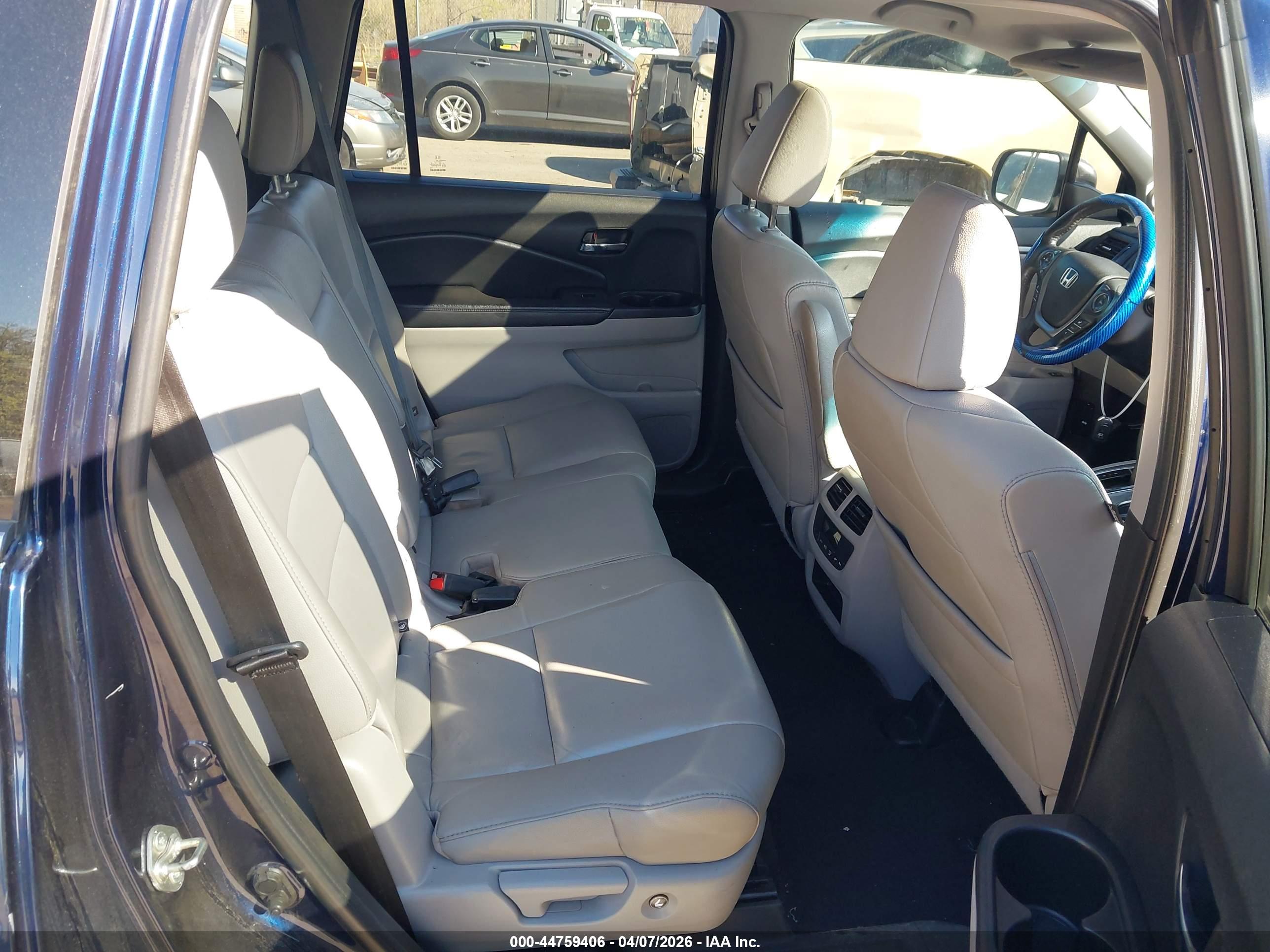HONDA PILOT image 8