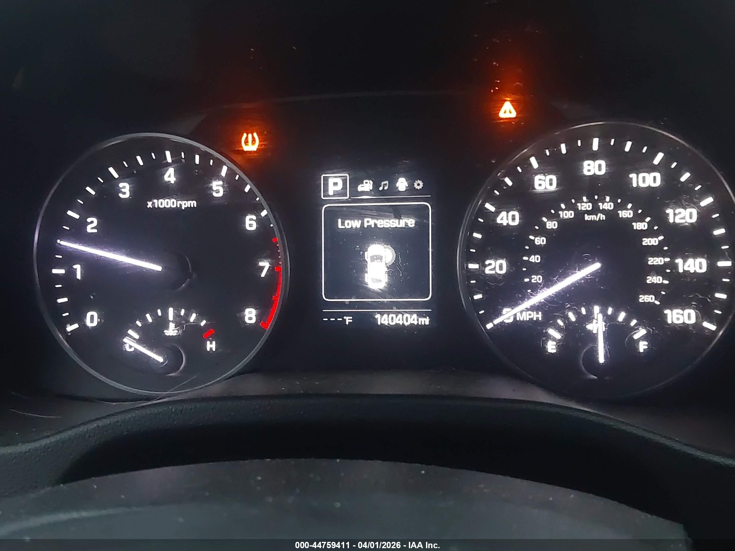 HYUNDAI ELANTRA image 7
