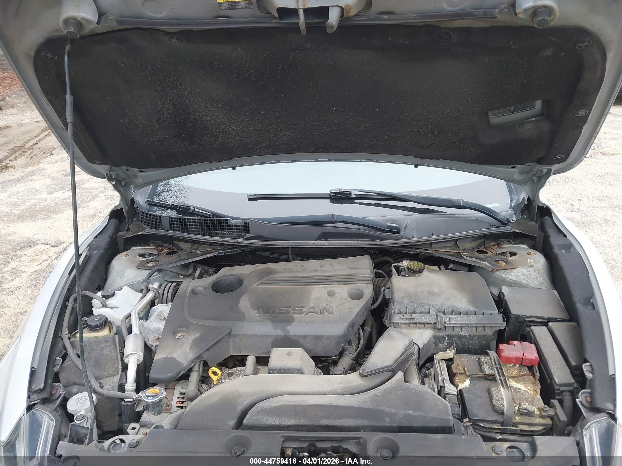 NISSAN ALTIMA image 10