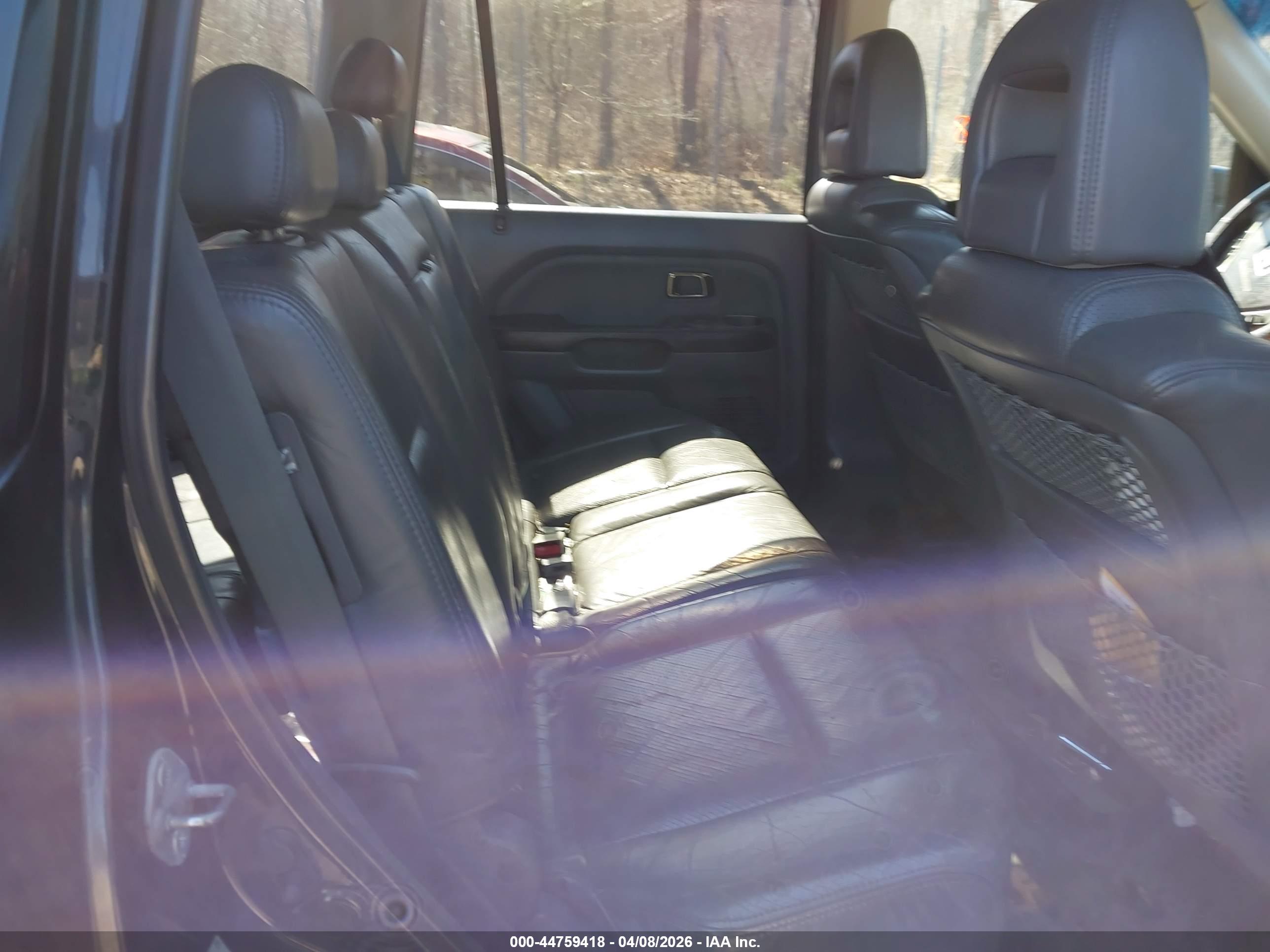 HONDA PILOT image 8