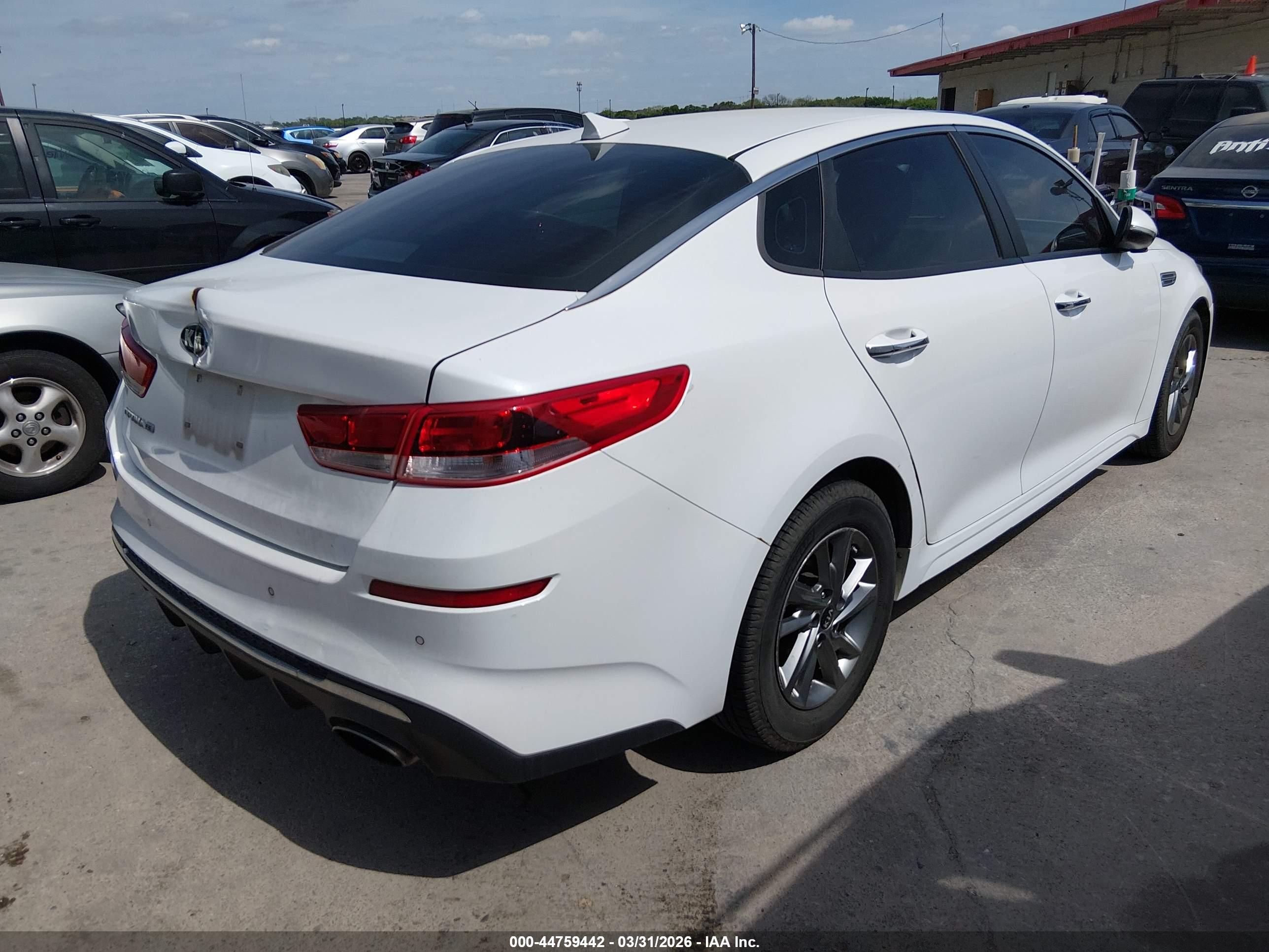 KIA OPTIMA image 4