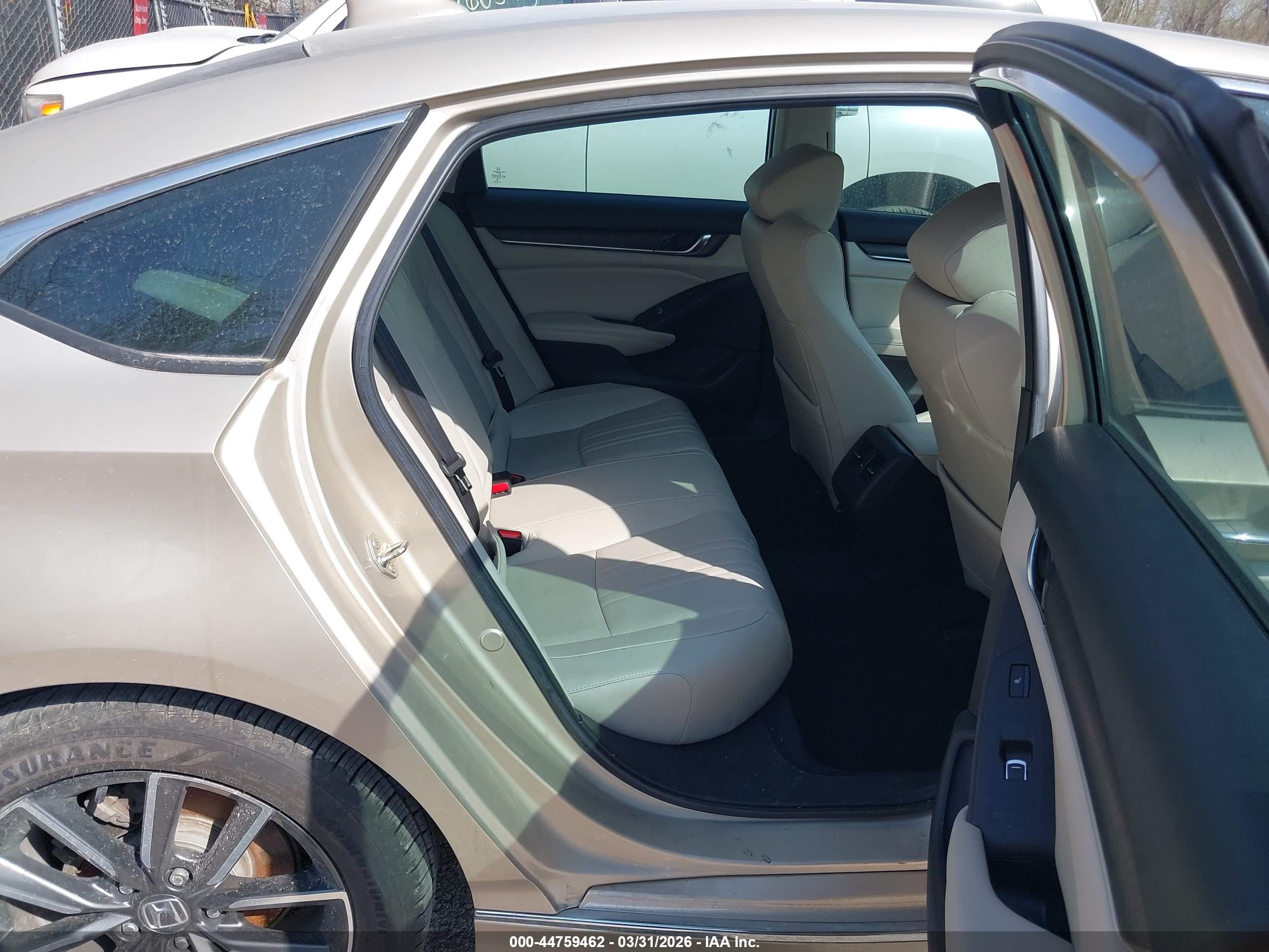HONDA ACCORD image 8