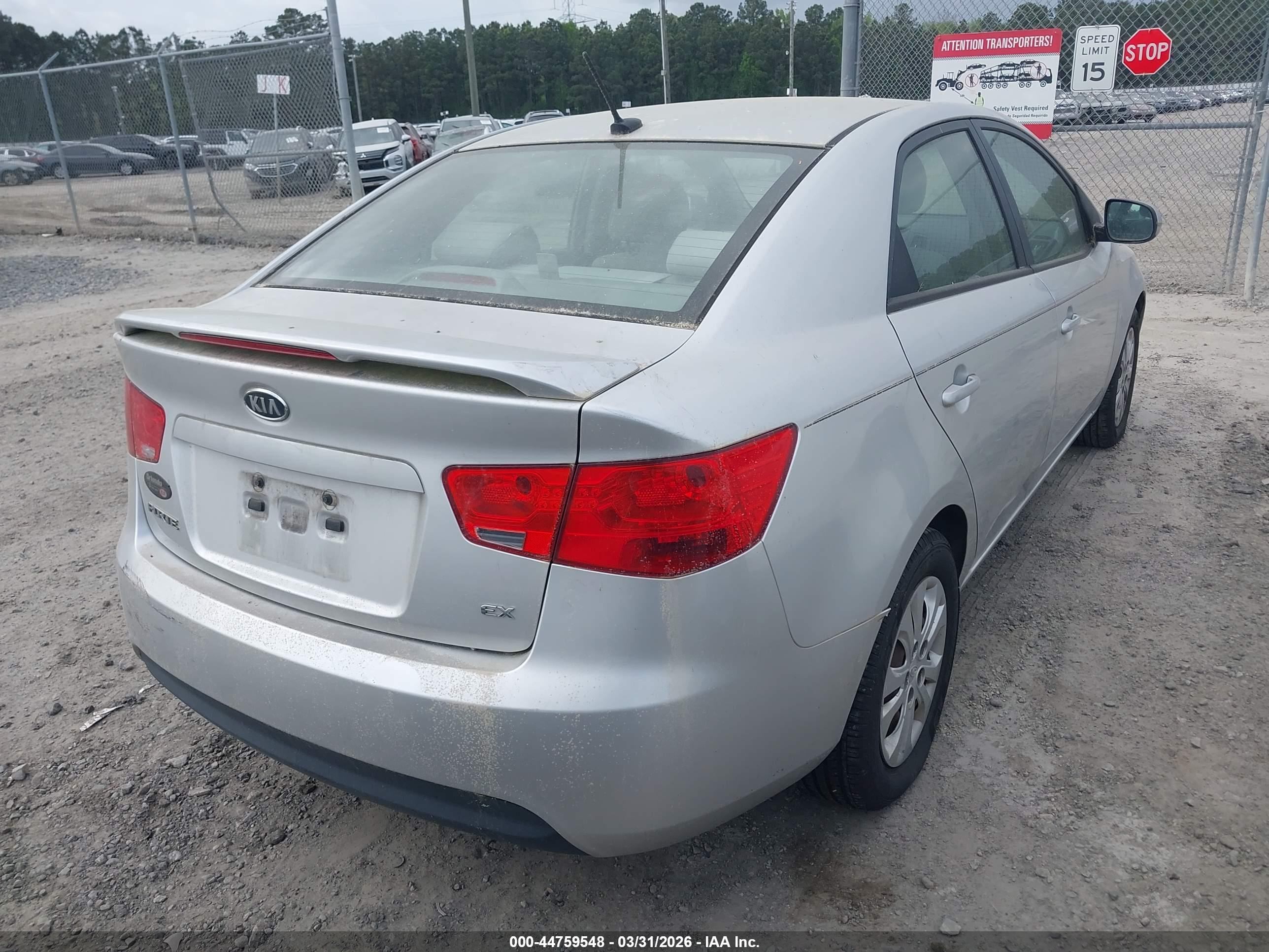KIA FORTE image 6