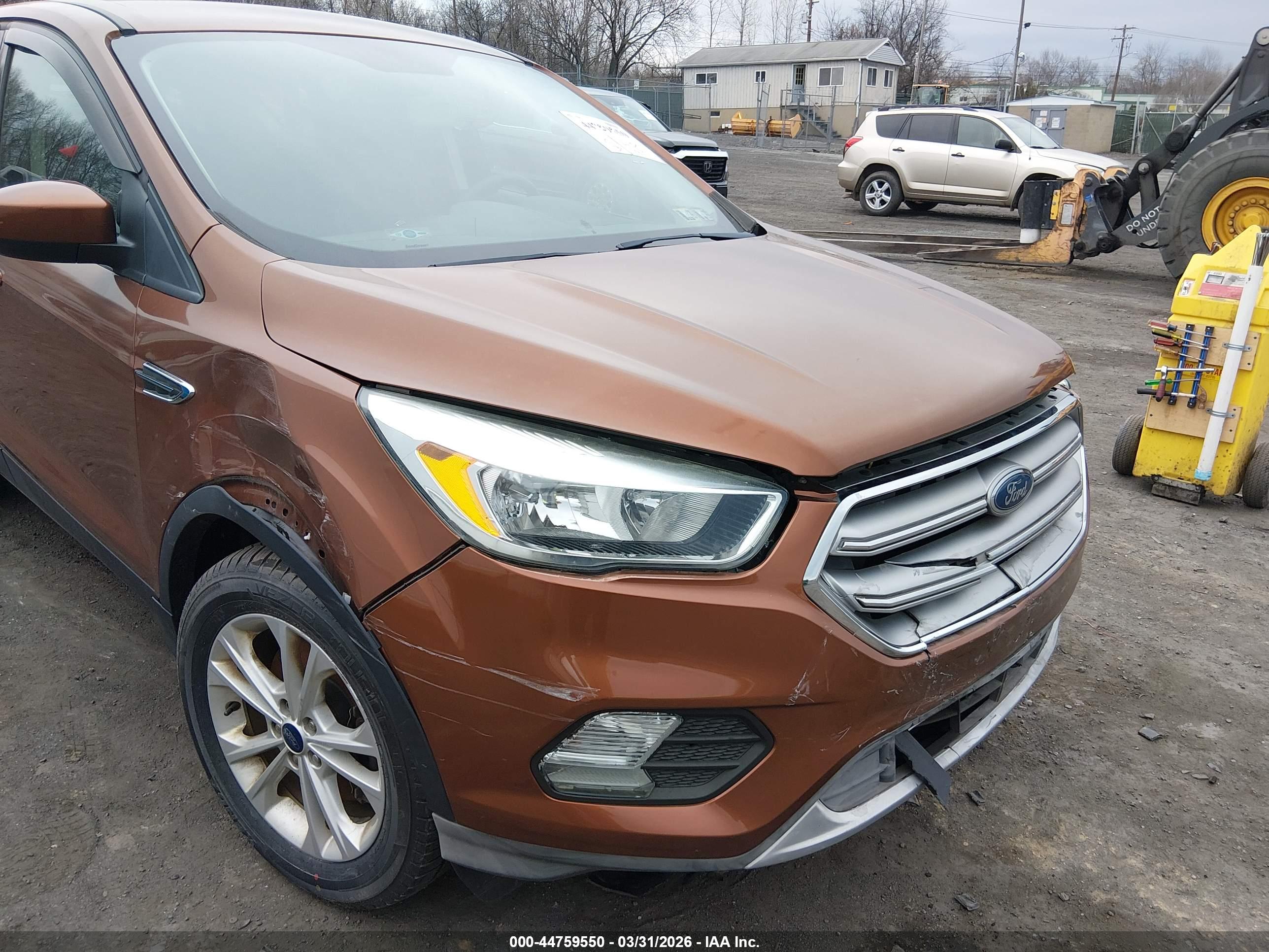 FORD ESCAPE image 6