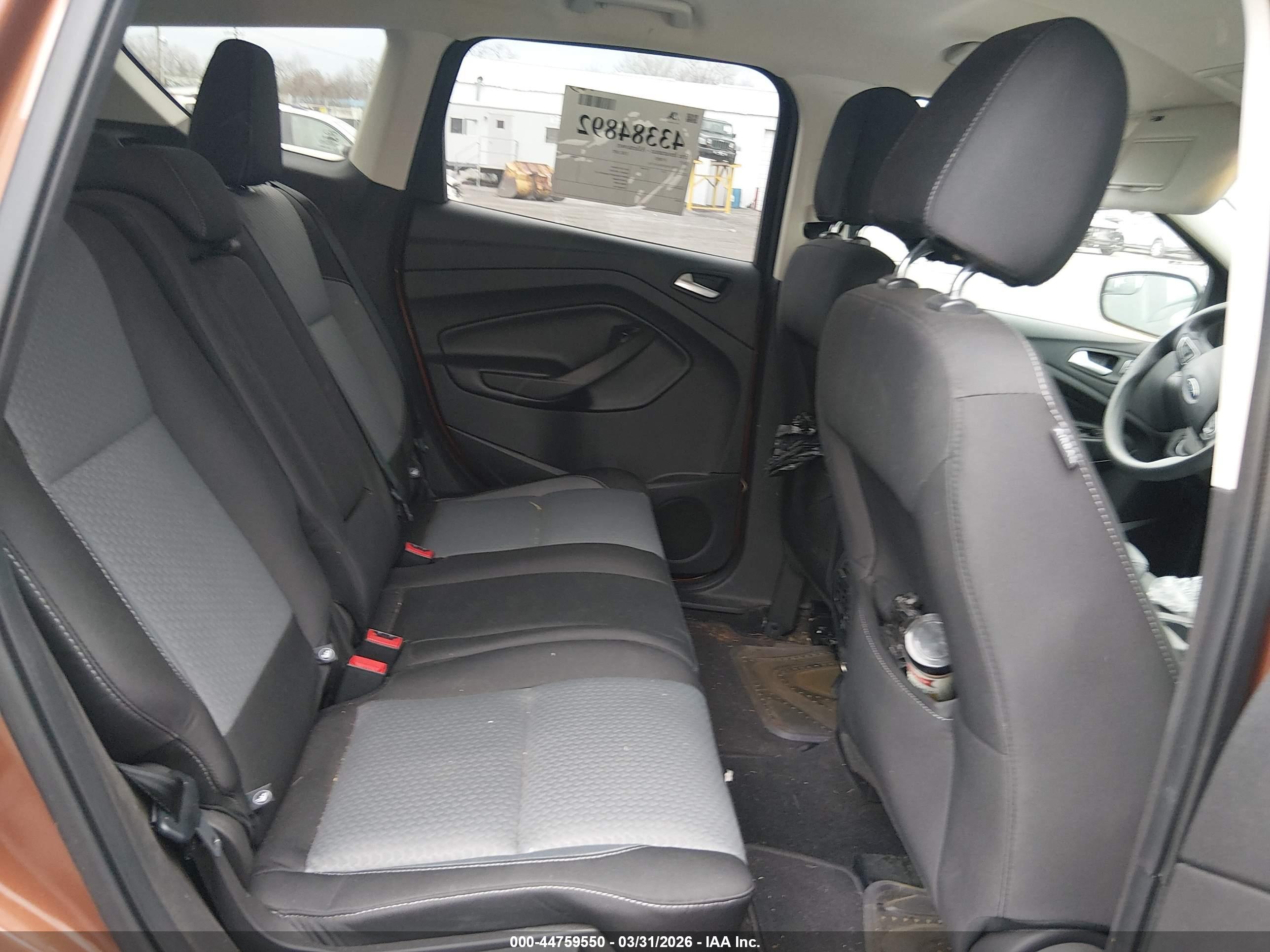 FORD ESCAPE image 8