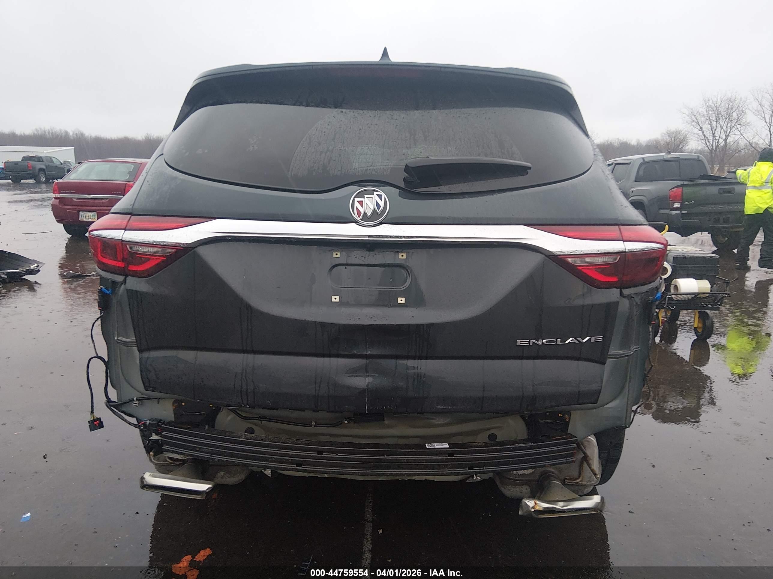 BUICK ENCLAVE image 6