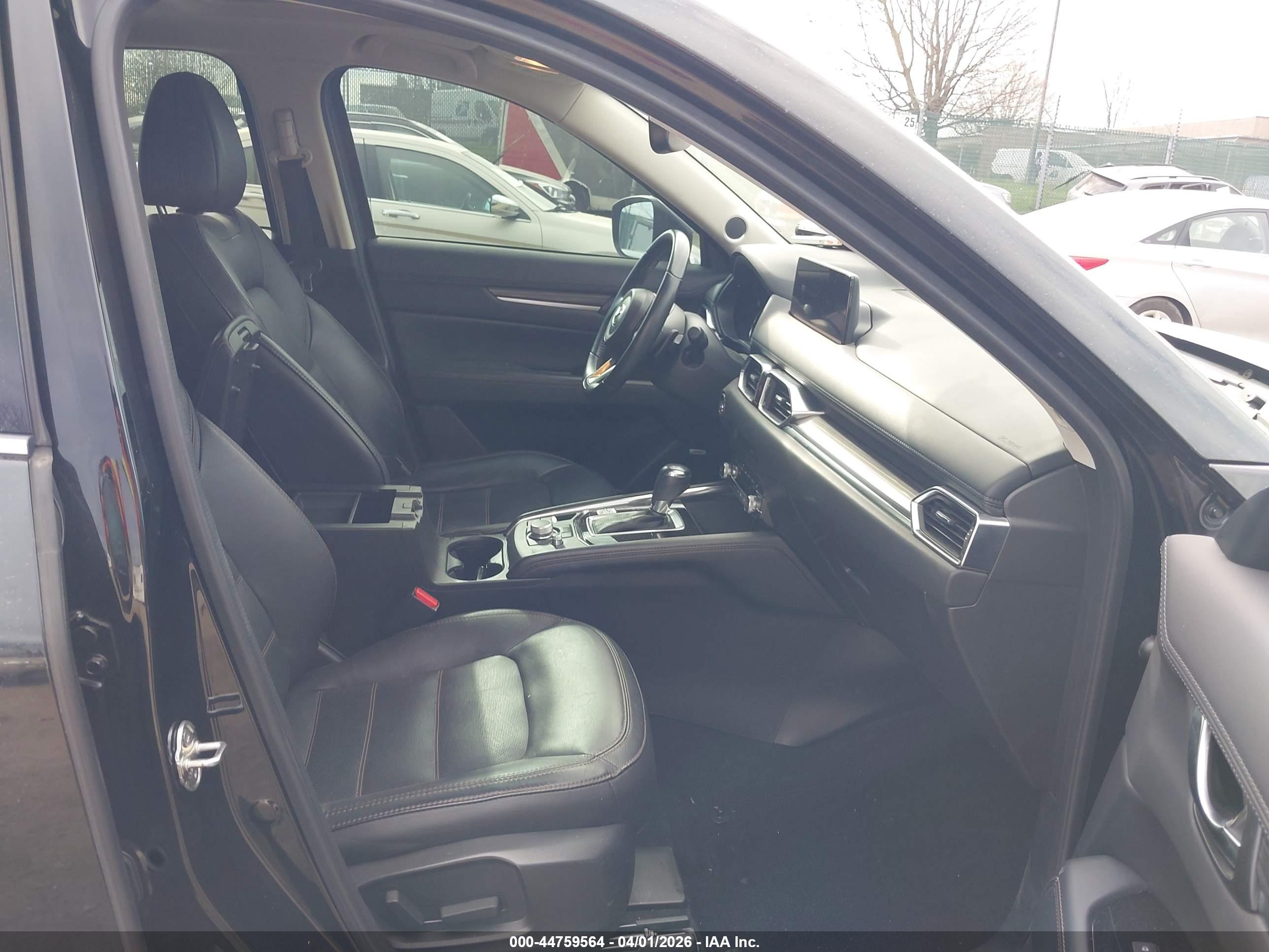 MAZDA CX-5 image 5