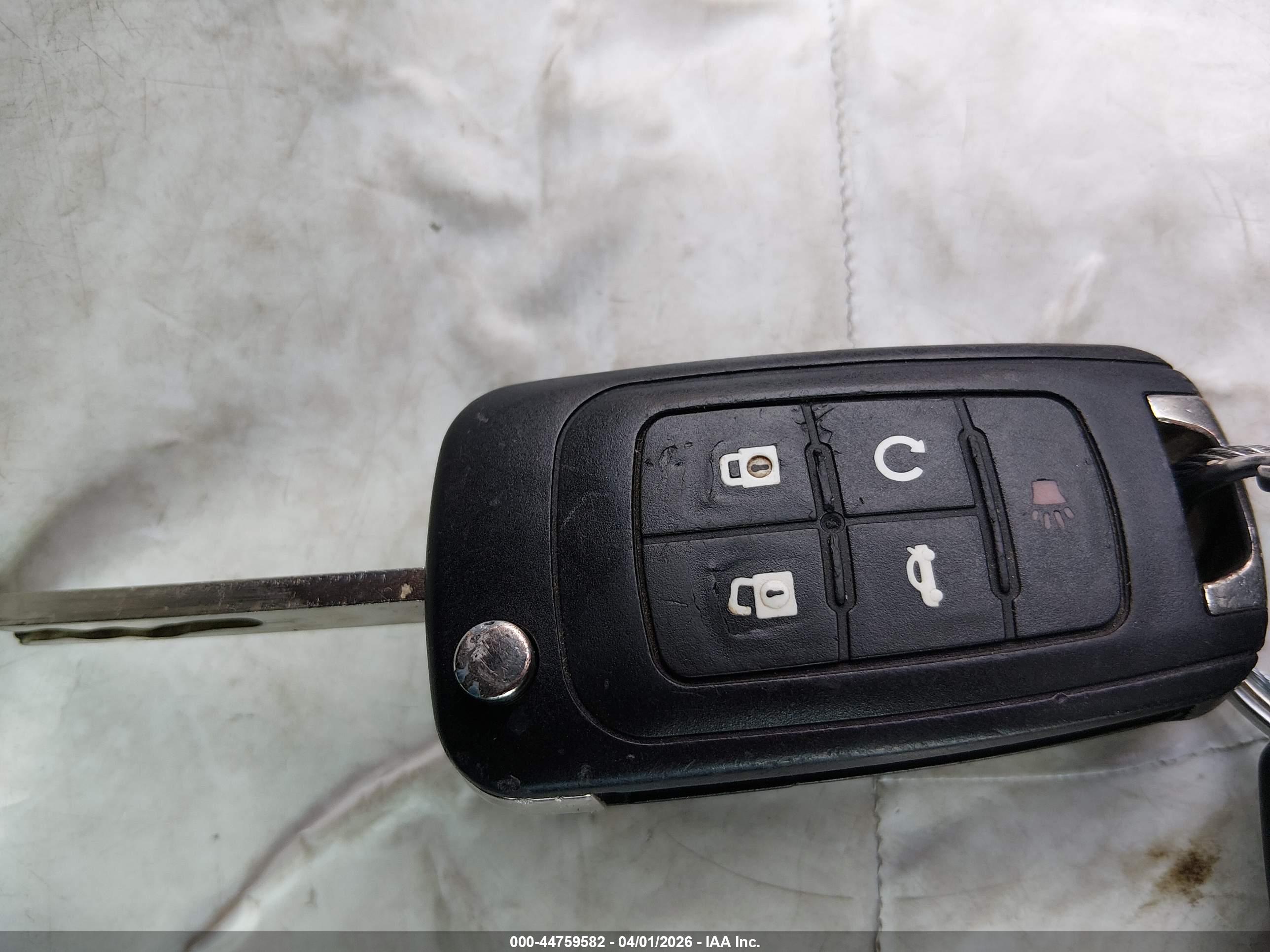 CHEVROLET EQUINOX image 11