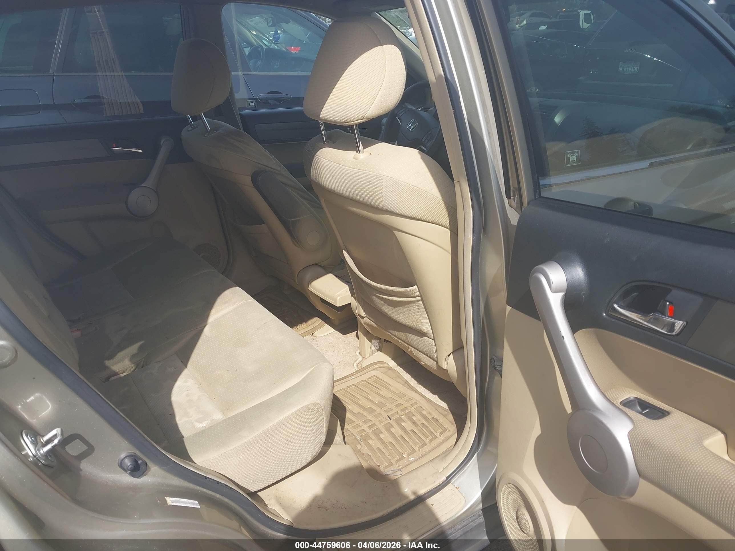 HONDA CR-V image 8
