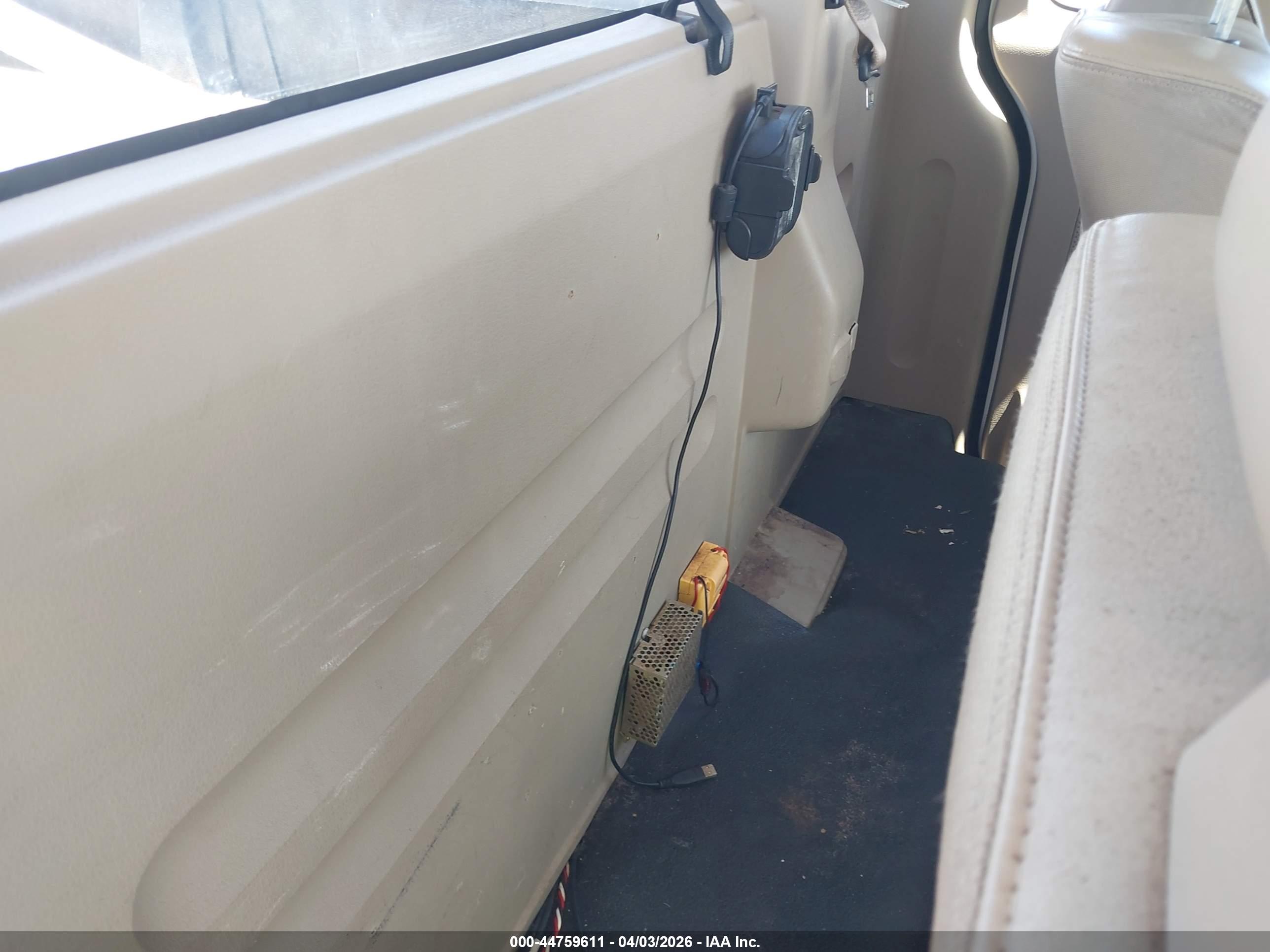 FORD F-150 image 8