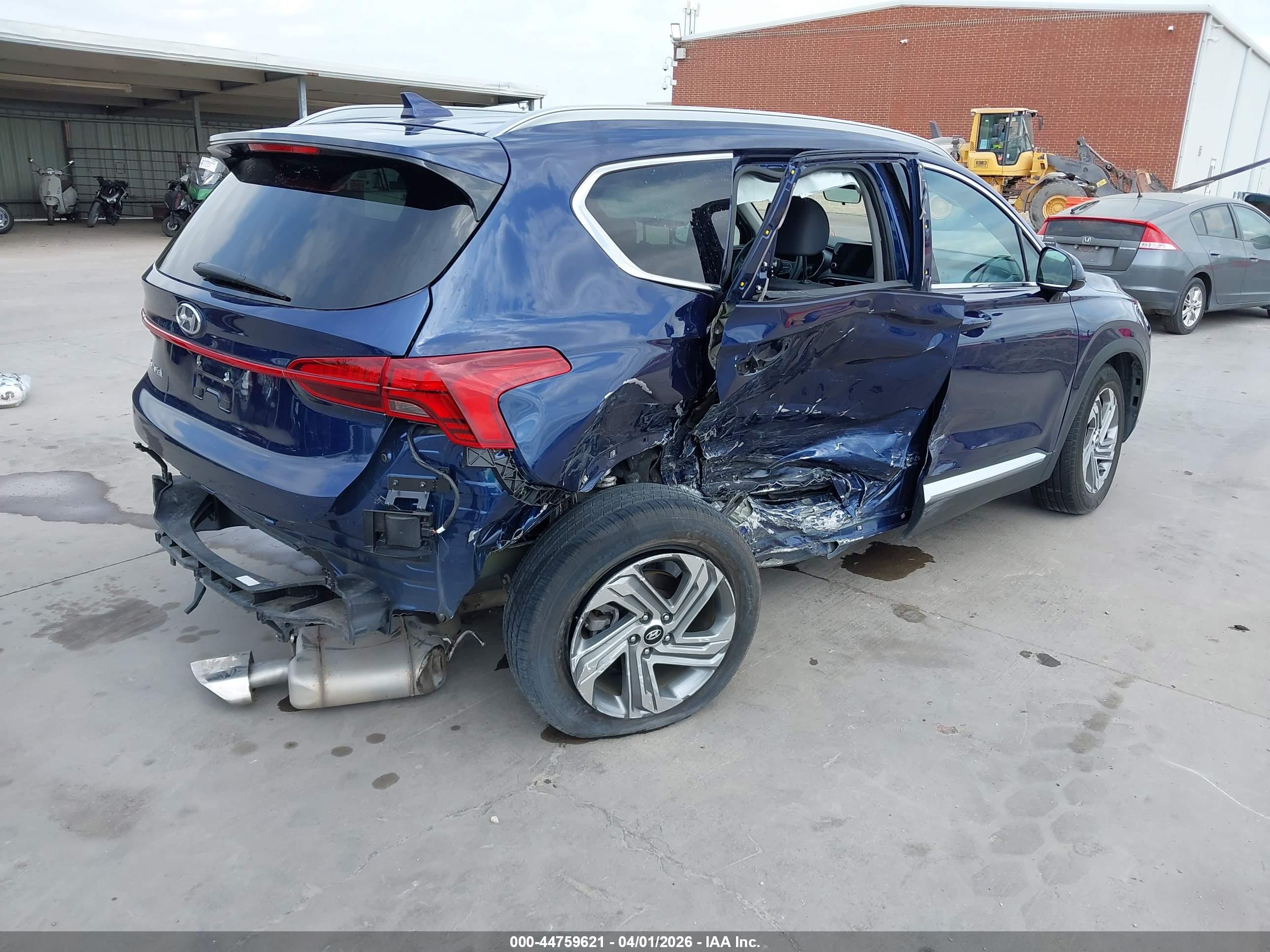 HYUNDAI SANTA image 4
