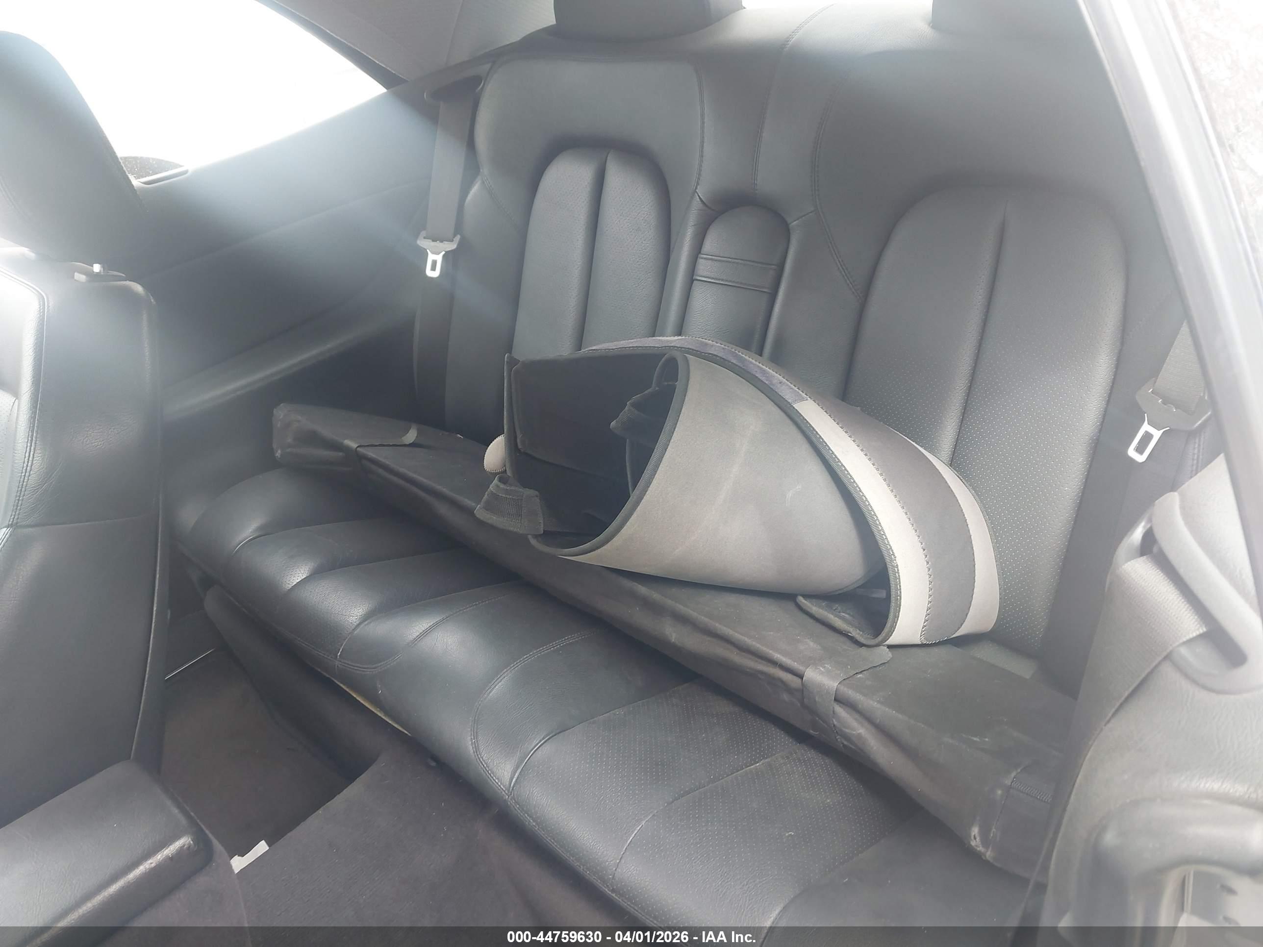 MERCEDES-BENZ CLK image 8
